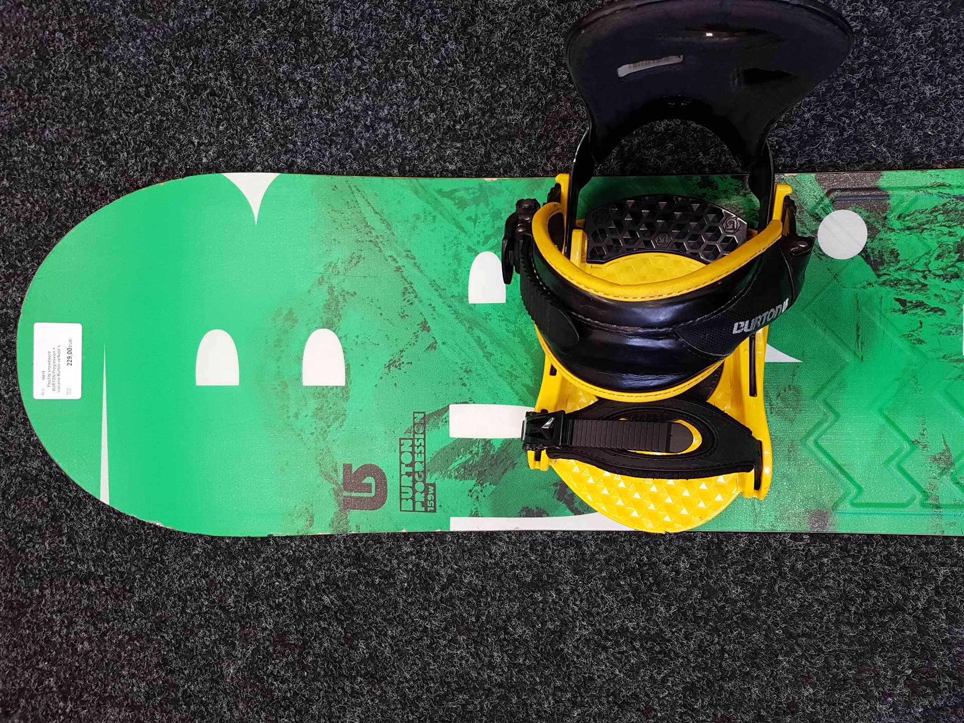 Použitý snowboard BURTON Progression + viazanie Burton veľkosť L