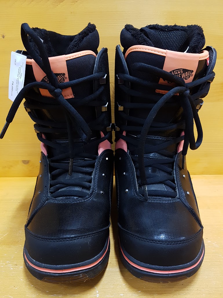Použité snowboardové topánky Vans Ferra