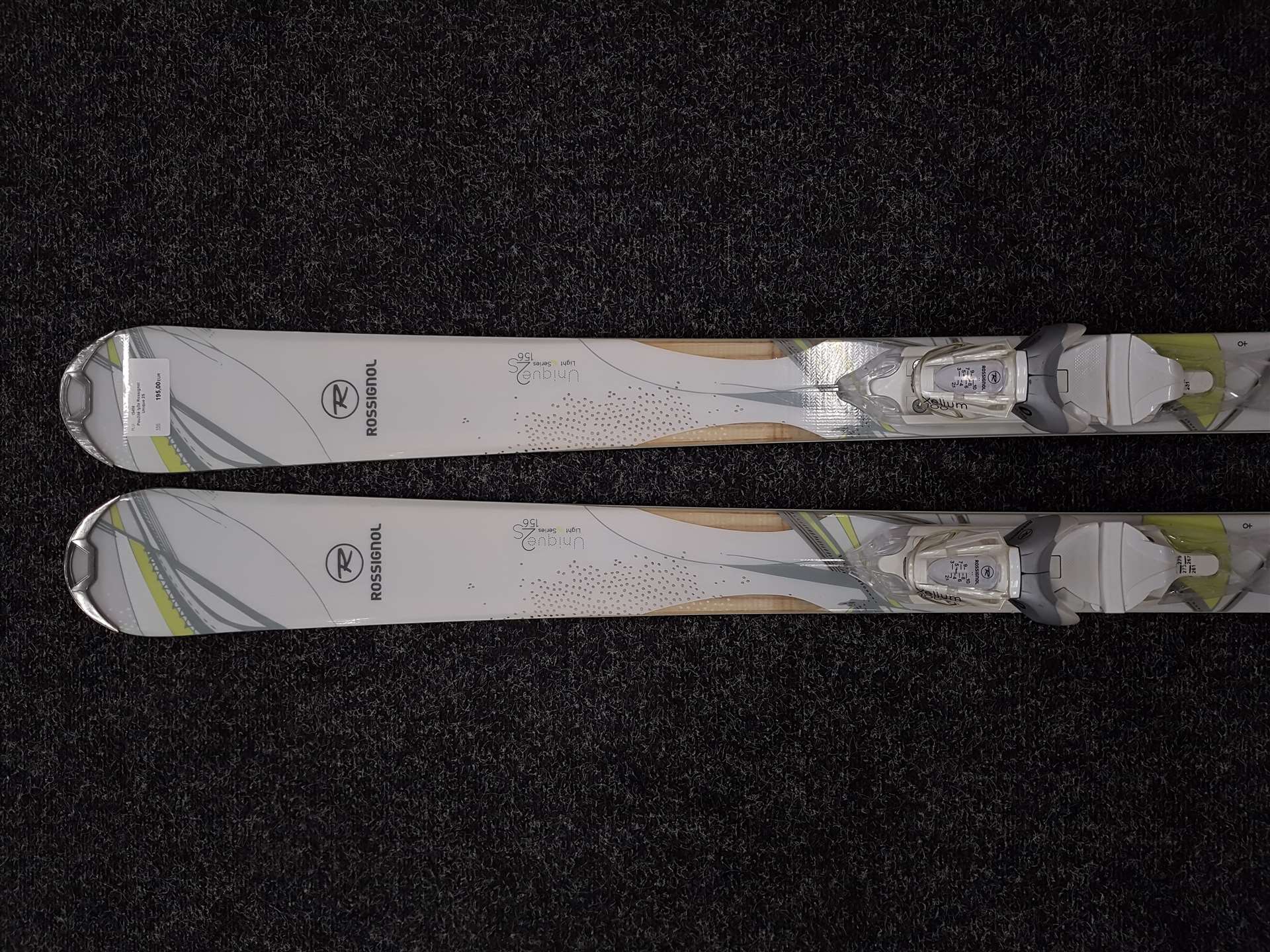 Použité lyže Rossignol Unique 2S
