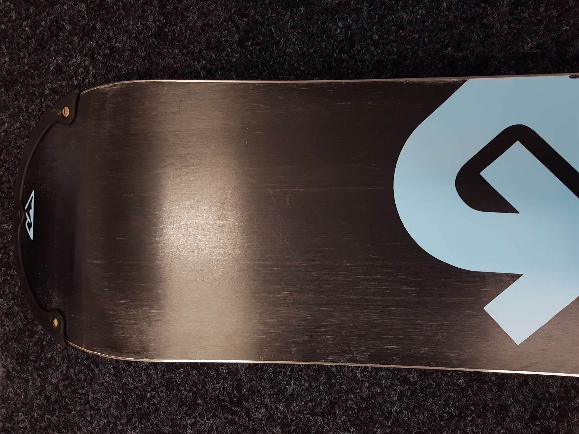 Použitý snowboard BURTON LTR + viazanie Salomon veľkosť XS/S