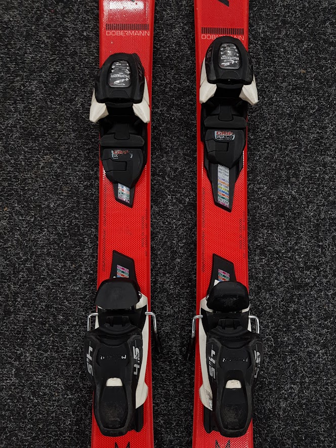 Bazarové lyže Nordica Doberman Team Race