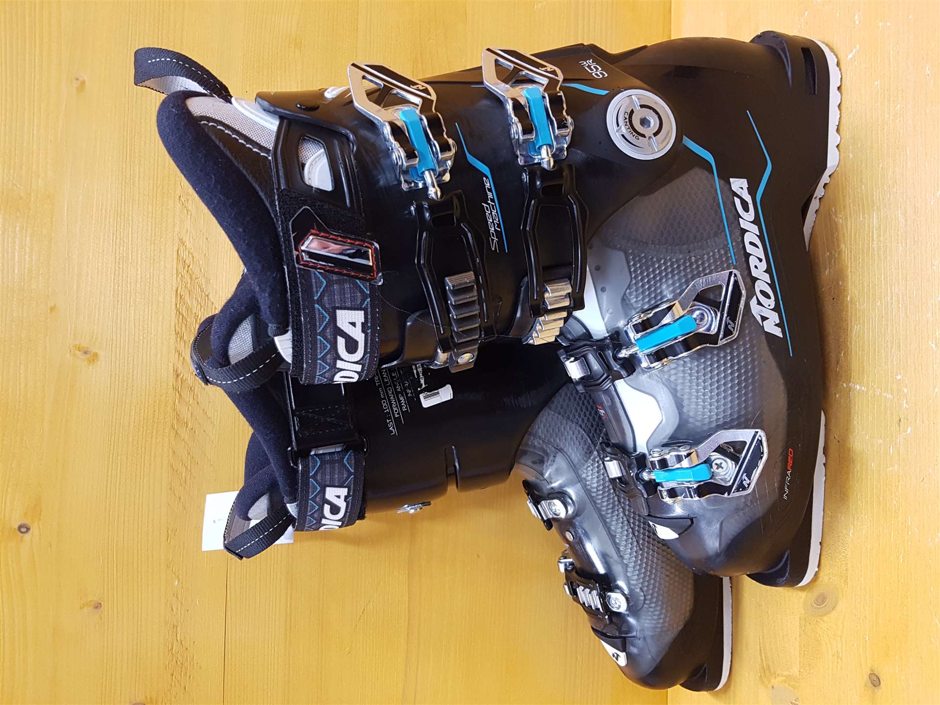 Použité lyžiarky Nordica Speedt Machine 95 WR