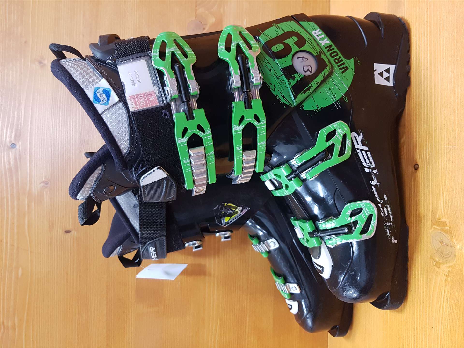 Použité lyžiarky FISCHER Viron XTR