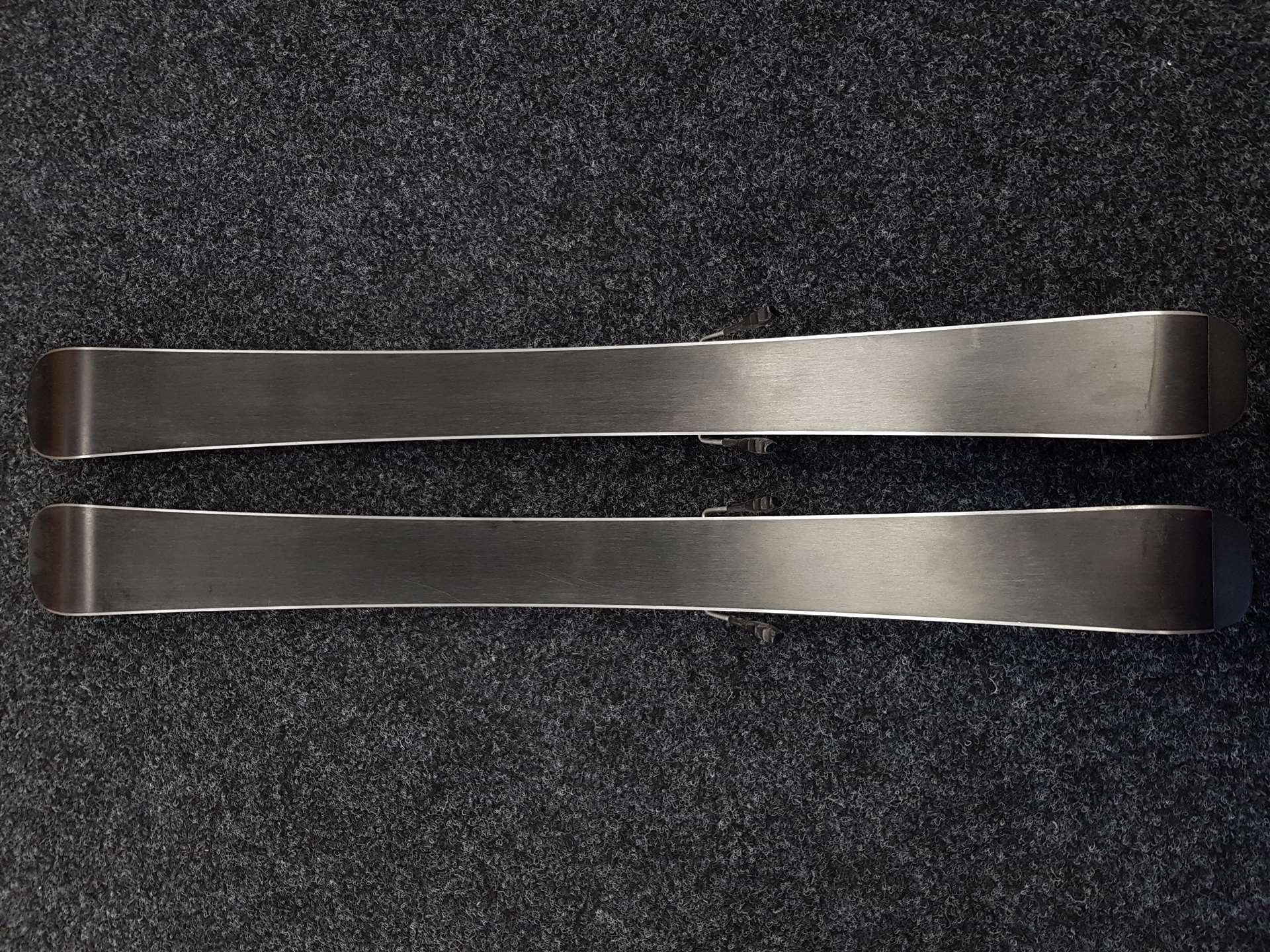 Použité lyže VOLKL Racetiger GS  + viazanie Marker 4,5