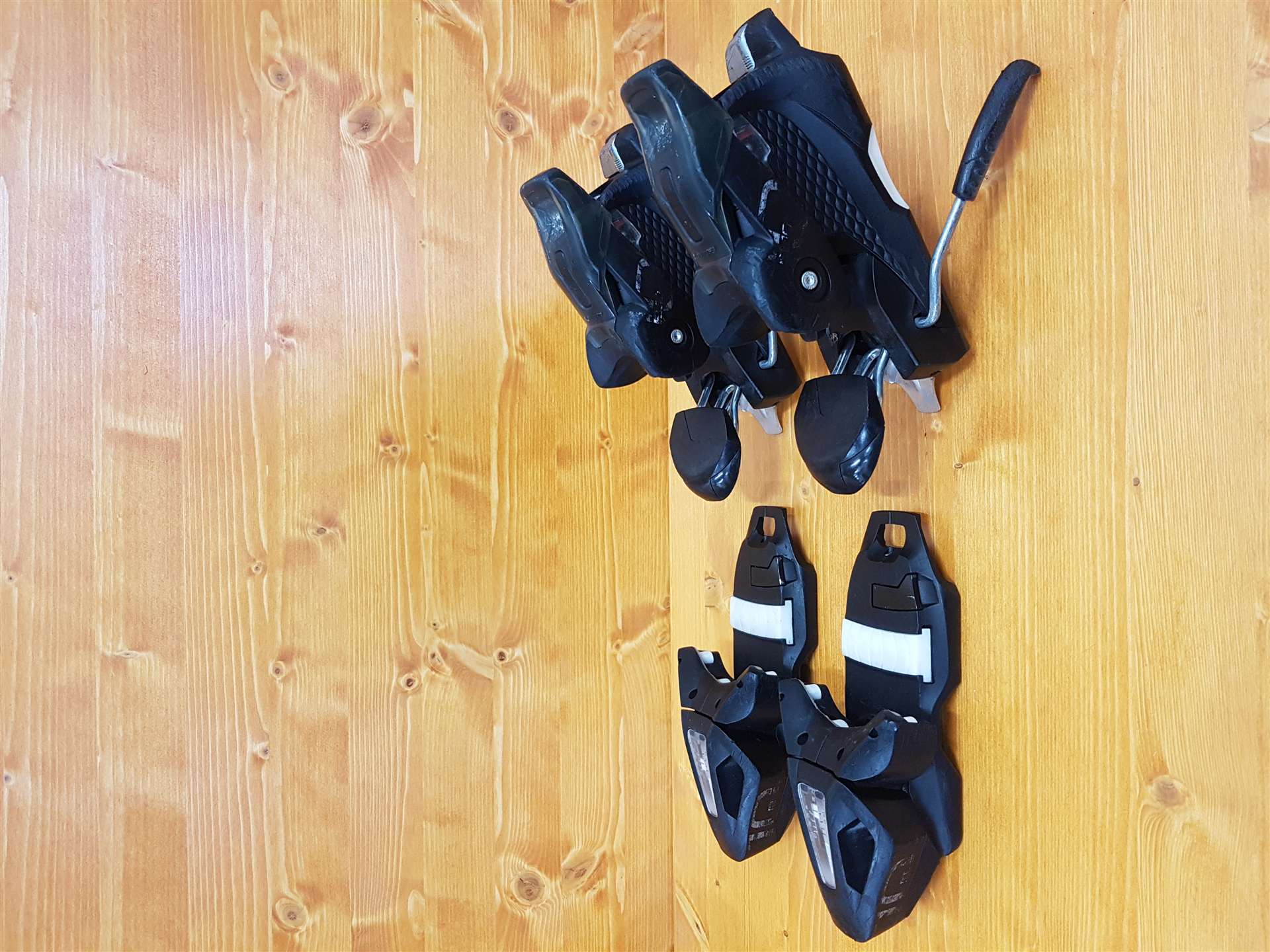 Použité viazanie Elan EL 10 (DIN 10)