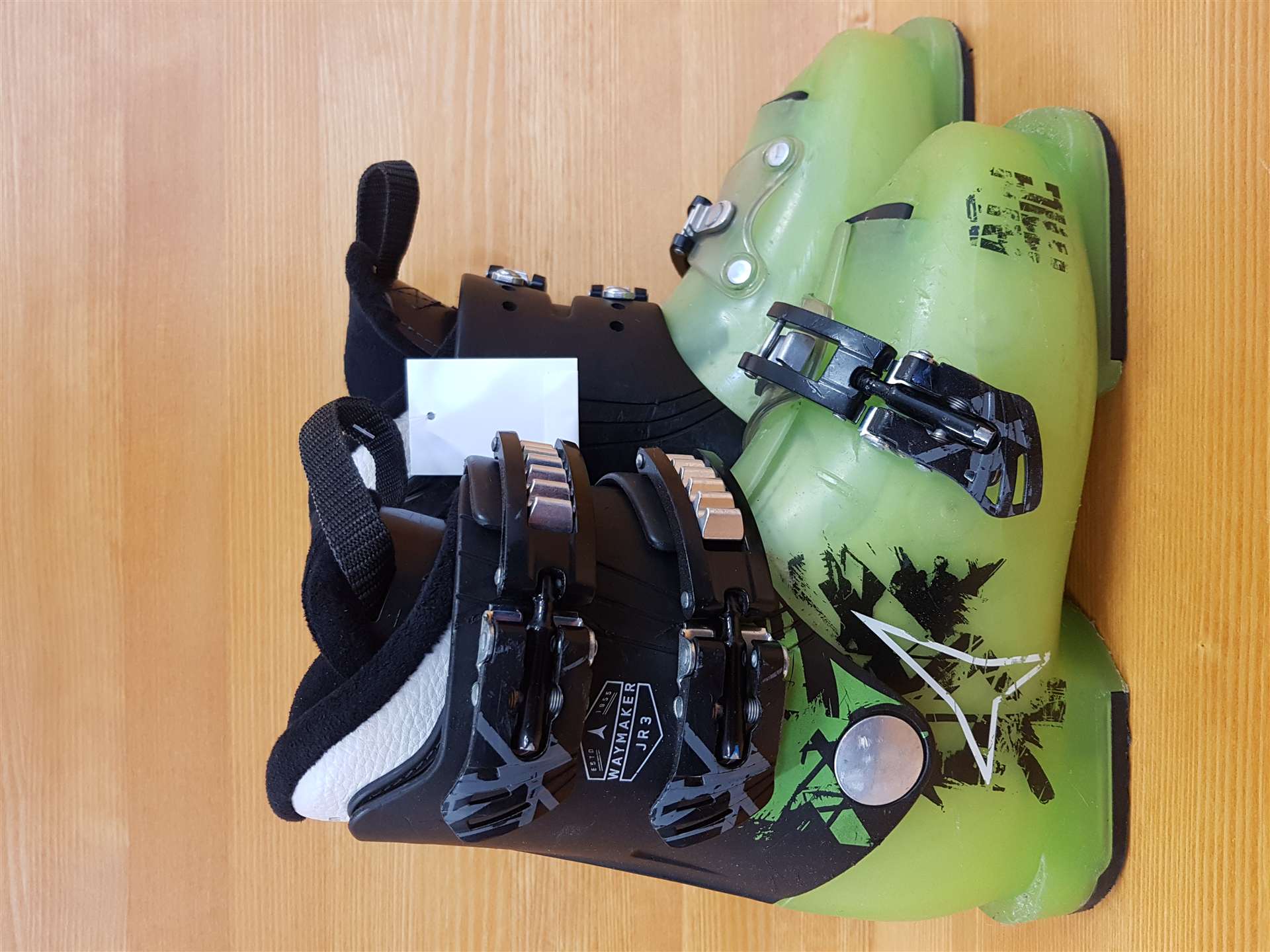 Použité lyžiarky ATOMIC Waymaker JR3