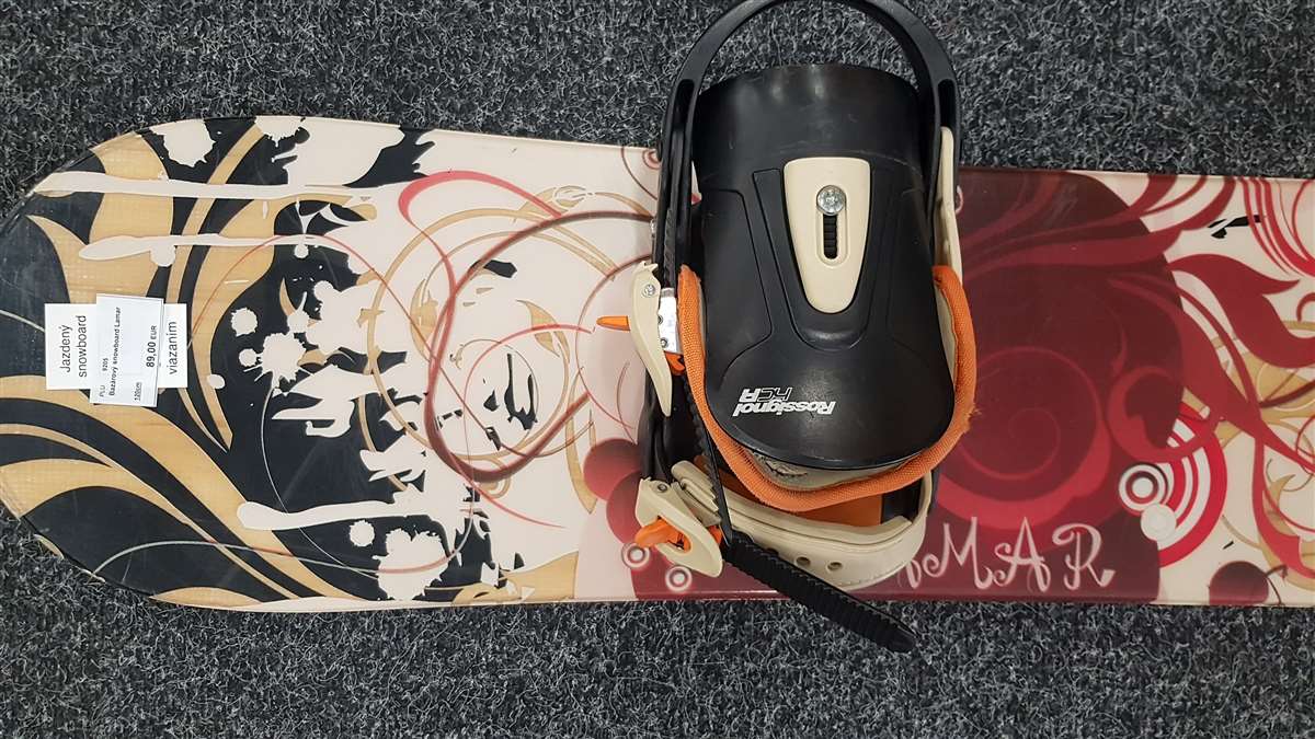 Bazárový snowboard Lamar