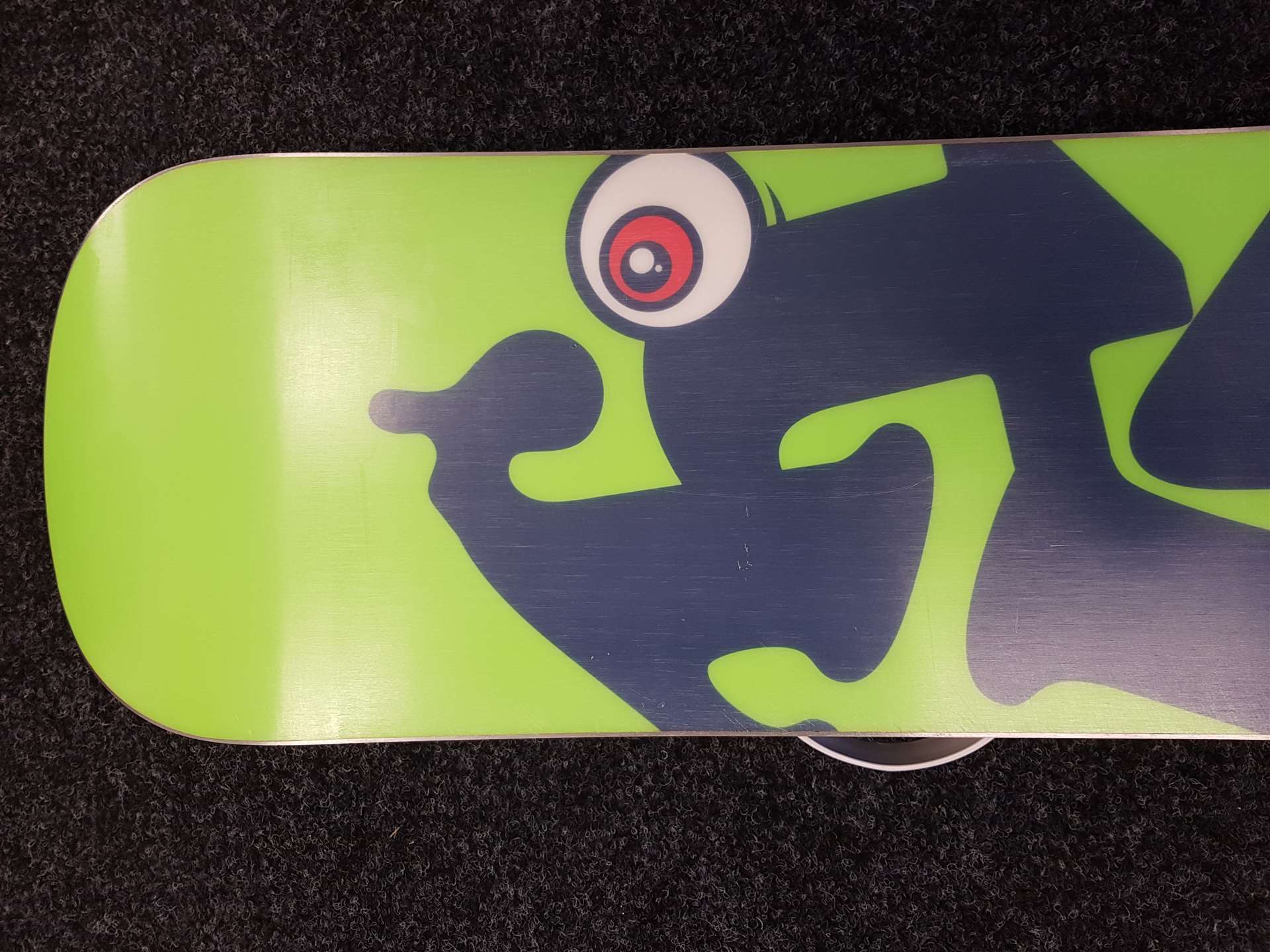 Použitý snowboard GRAVITY  Flash + viazanie Gravity veľkosť S/M