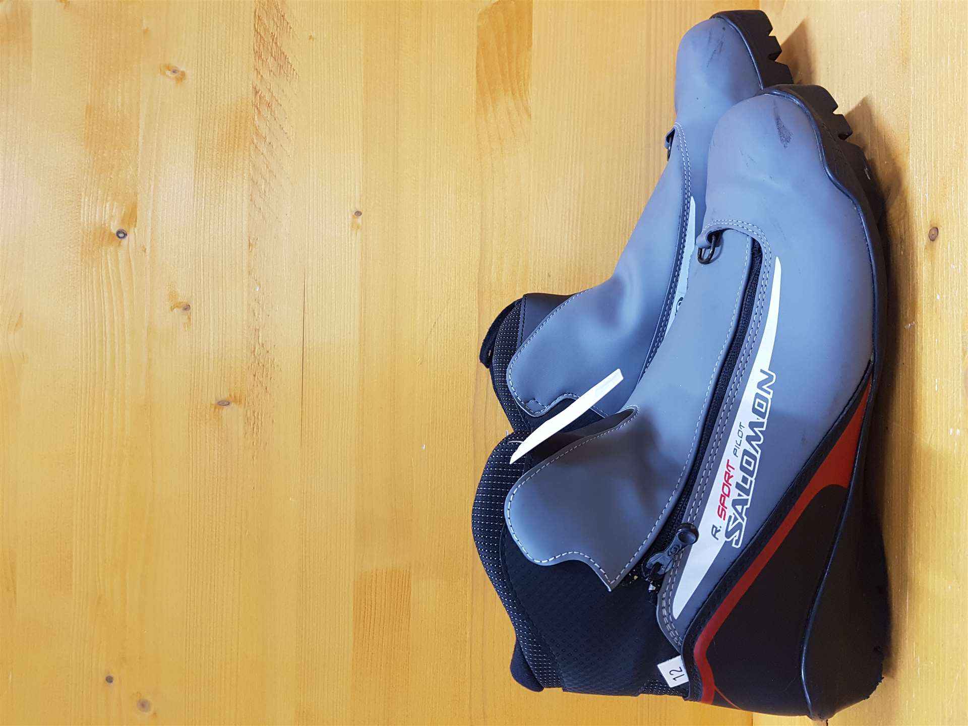 Použitá bežecká obuv Salomon R Sport Pilot