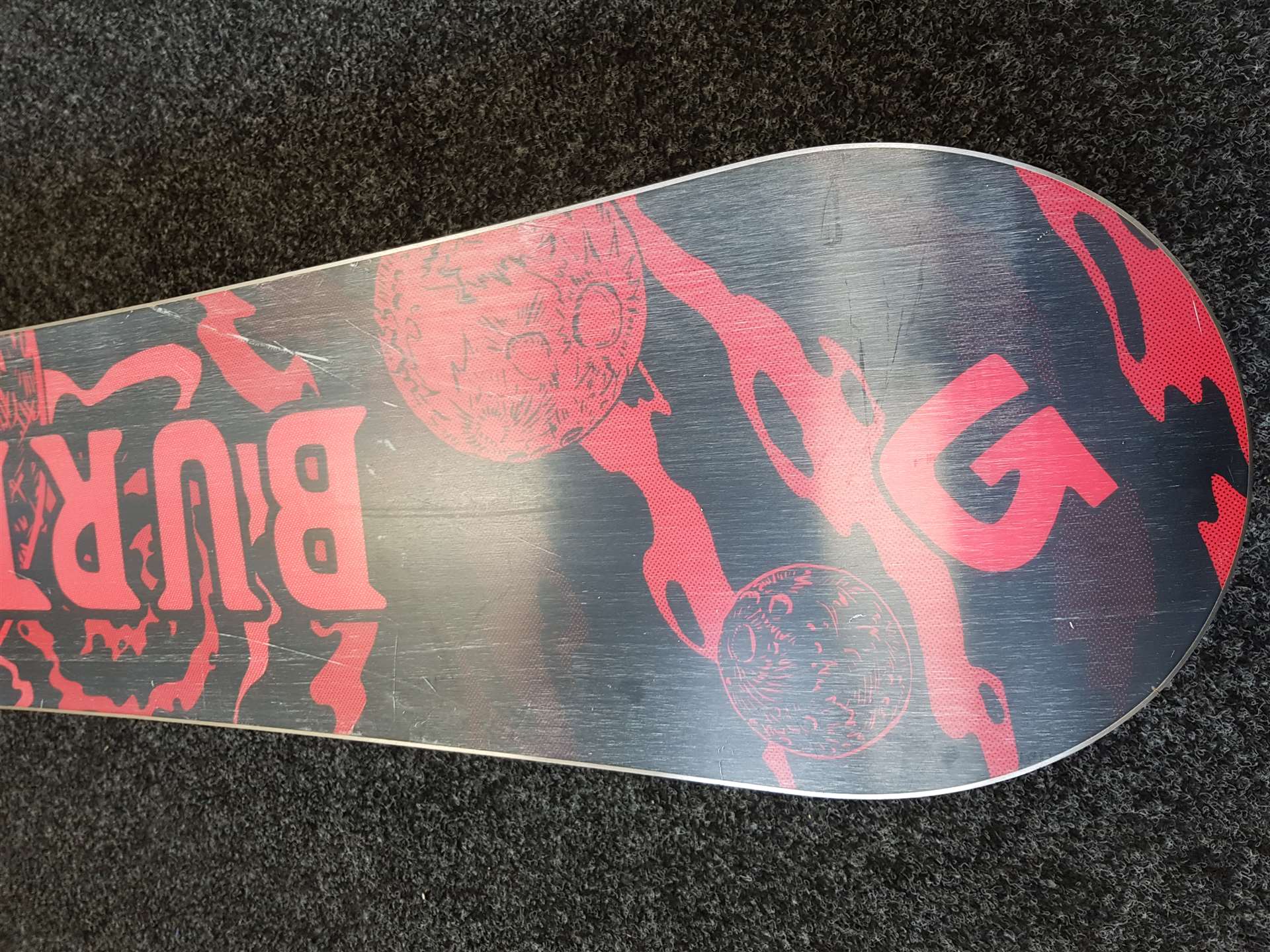 Použitý snowboard BURTON LTR 120 + viazanie Salomon veľkosť XS/S/M