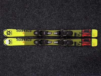 Použité detské lyže VOLKL Racetiger SL + viazanie Marker 4.5