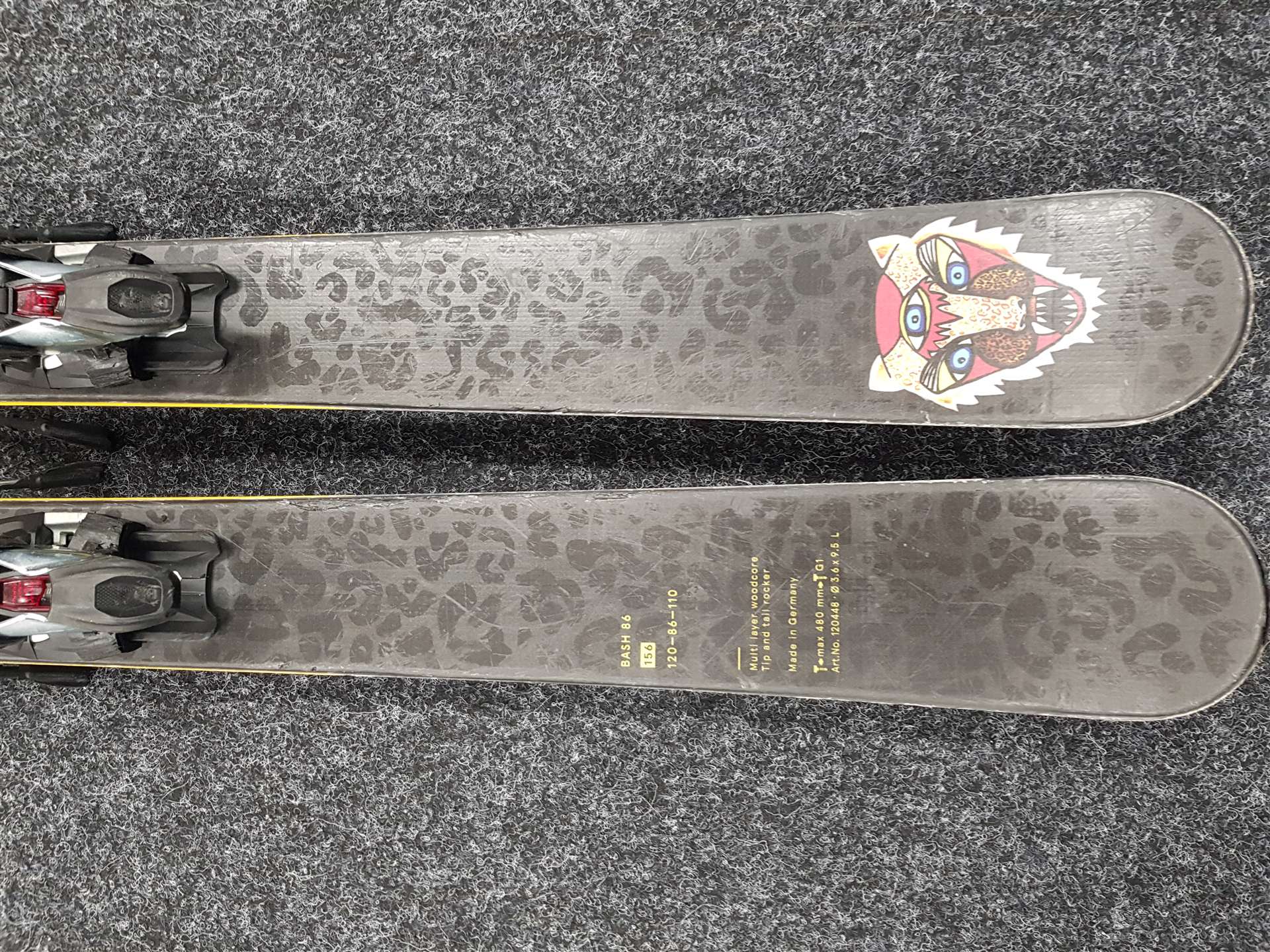 Použité freestyle lyže VOLKL Bash 86 + viazanie Marker Squire 11