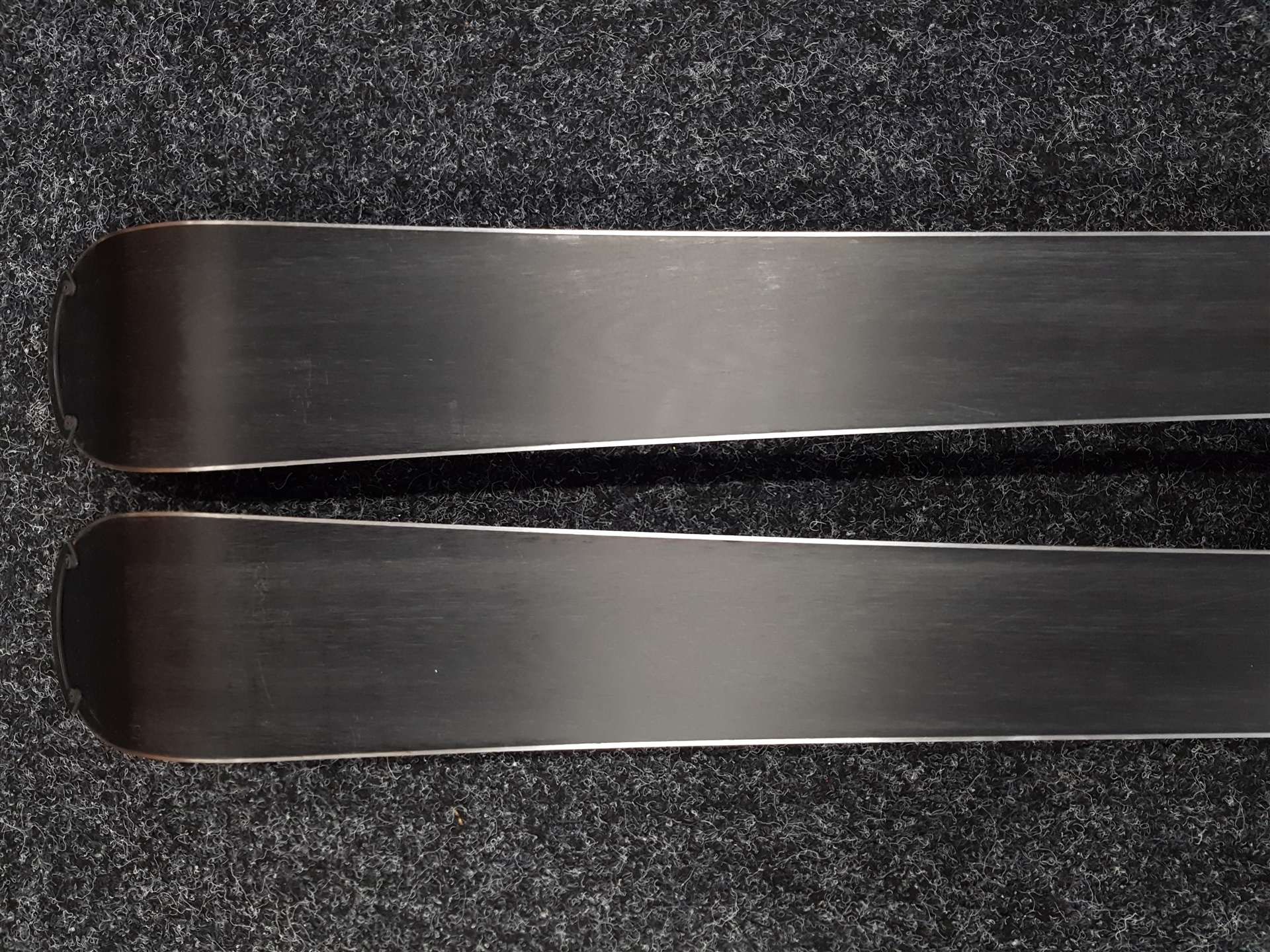 Použité lyže SPORTEN APOLLO + viazanie Tyrolia PR11