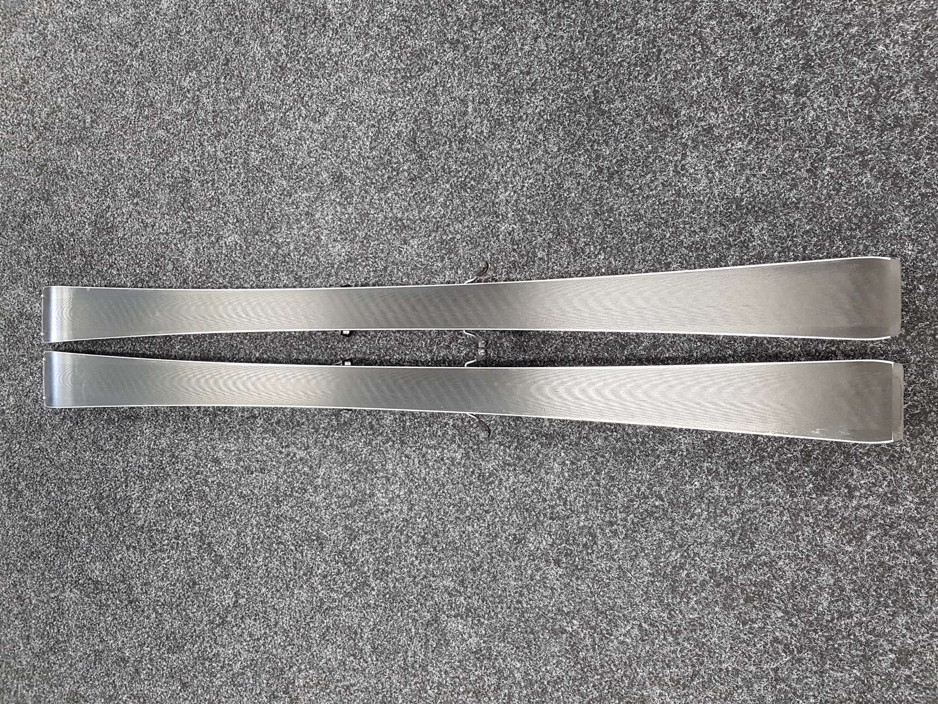 Použité lyže FISCHER The Curv  + viazanie Fischer RS11