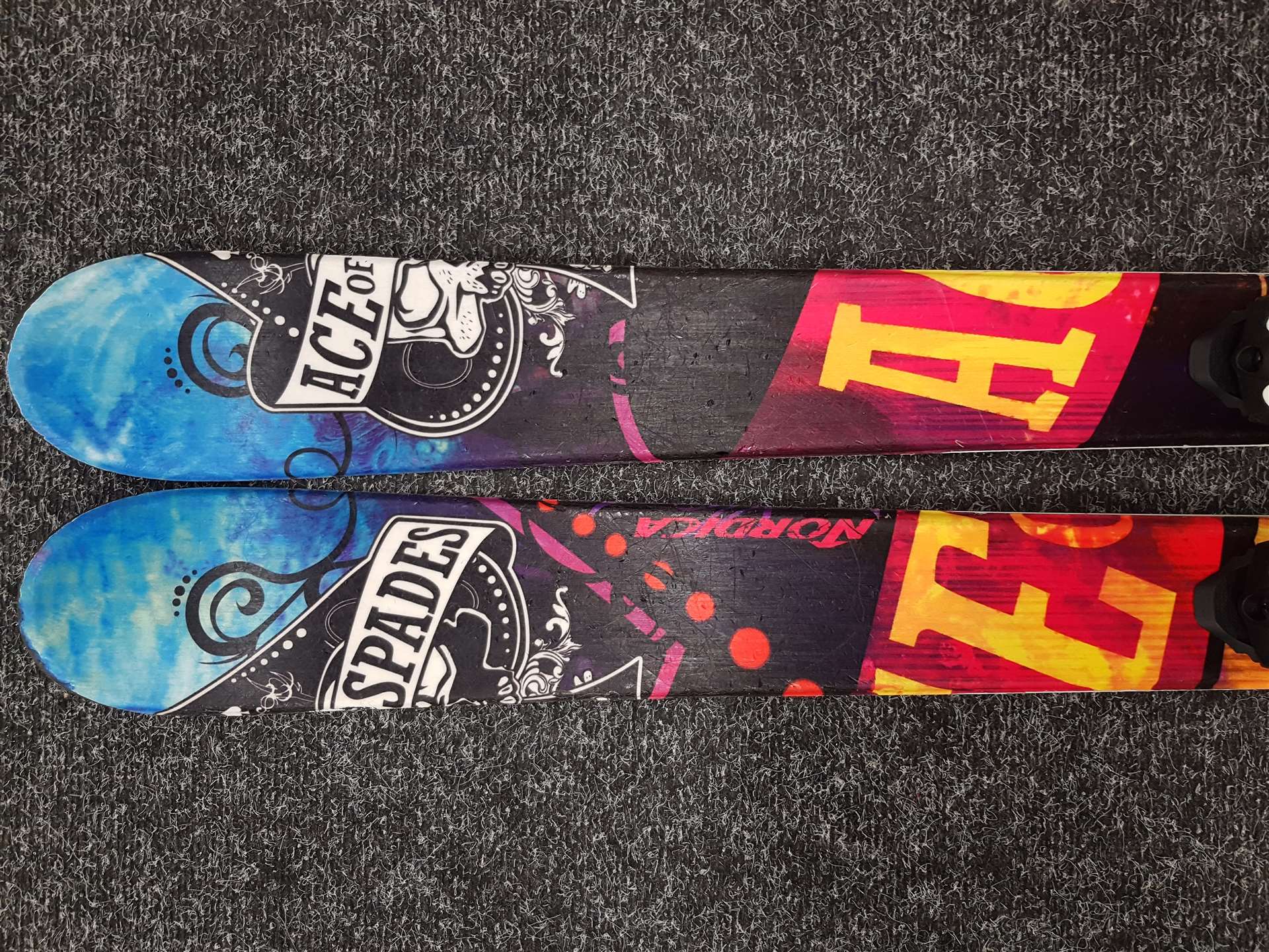 Použité freestyle lyže Nordica Ace Of Spades