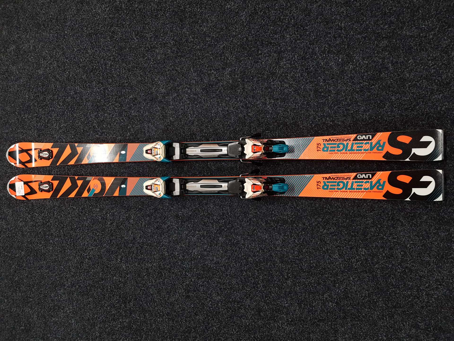Použité lyže VOLKL Racetiger GS + viazanie Marker 12.0