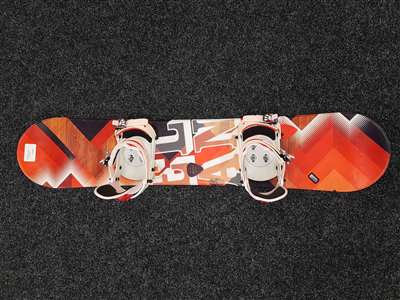 Použitý snowboard ELAN RSJ + nové viazanie Spice Snowboards veľkosť XS/S 