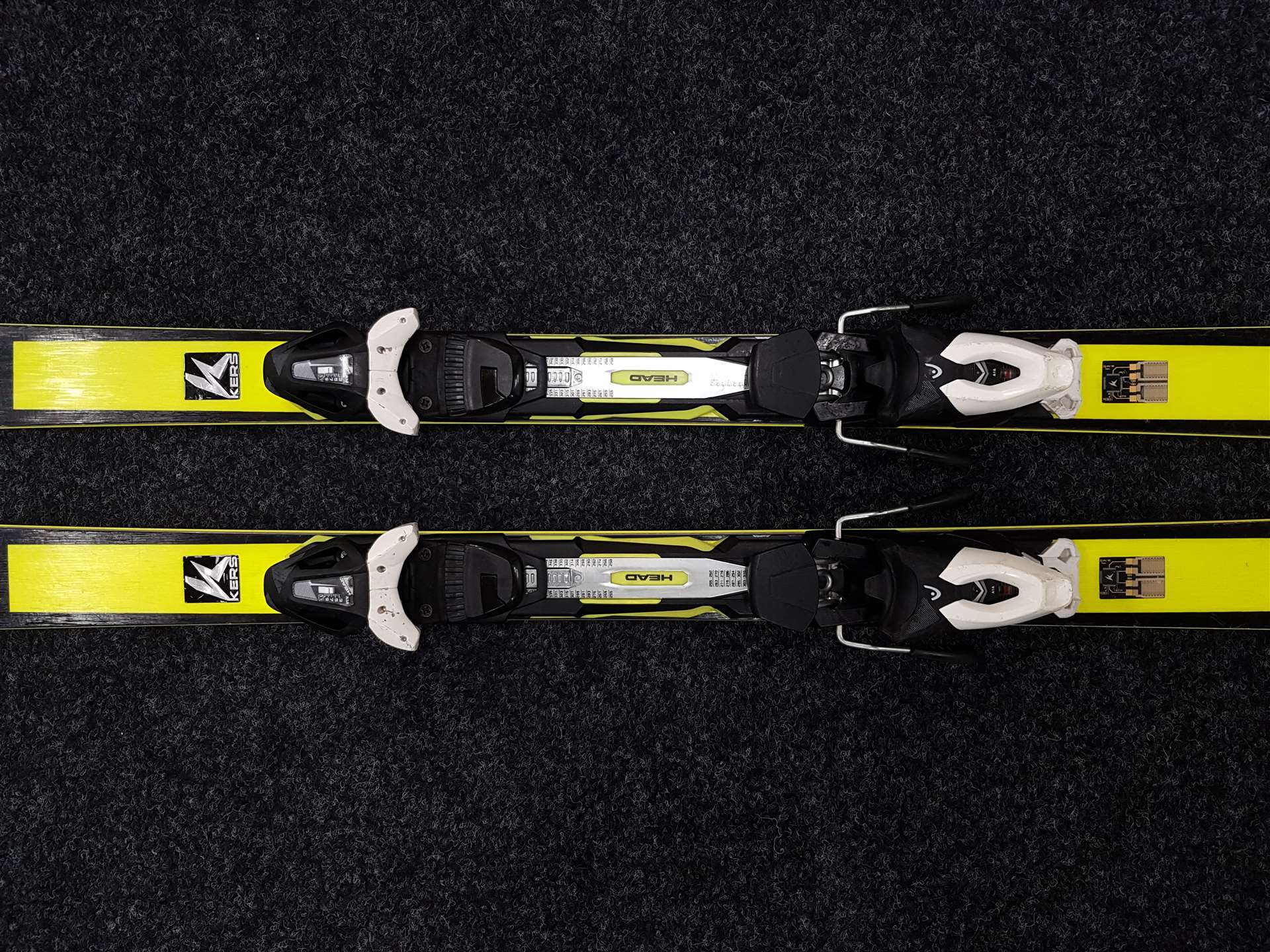 Použité lyže HEAD Super Shape i.Speed Era 3.0S  + viazanie Head PR 11