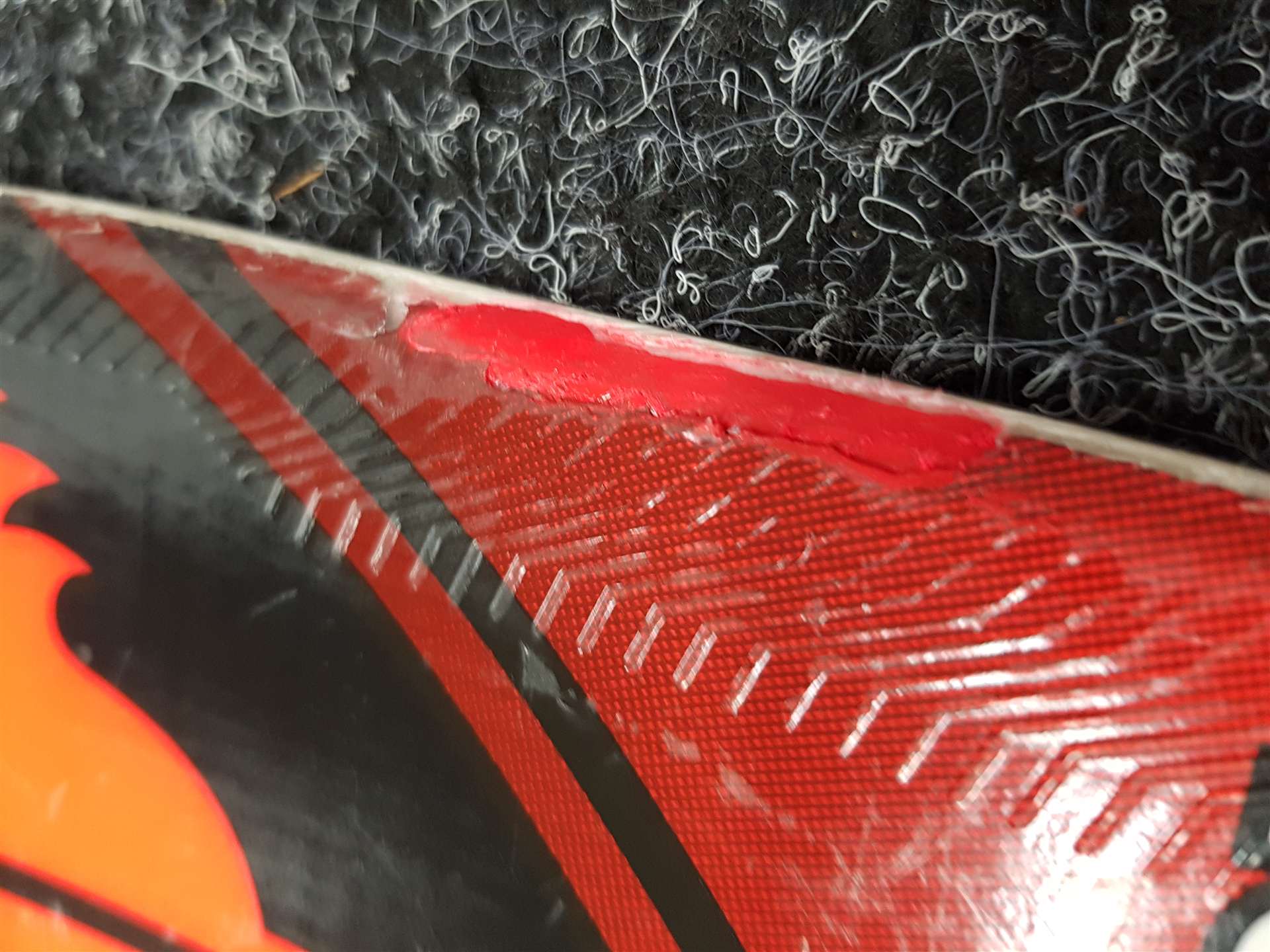 Použité lyže ROSSIGNOL Hero E12 Elite MT + viazanie Look NX12