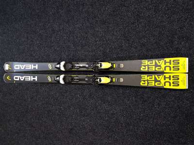 Použité lyže HEAD Super Shape + viazanie Head PRO 12