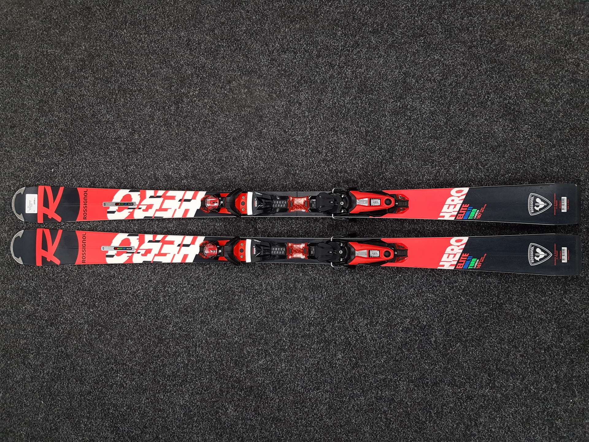 Použité lyže Rossignol Hero Elite Multi Turn Carbon