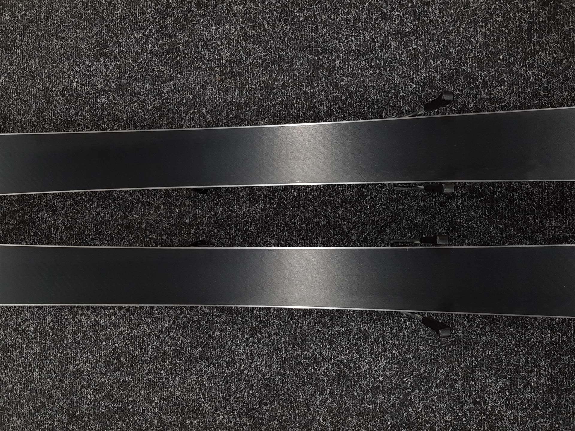 Použité lyže Rossignol Hero Elite Multi Turn Carbon