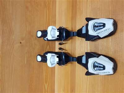 Použité viazanie Tecnopro TC 45 (DIN 4,5)