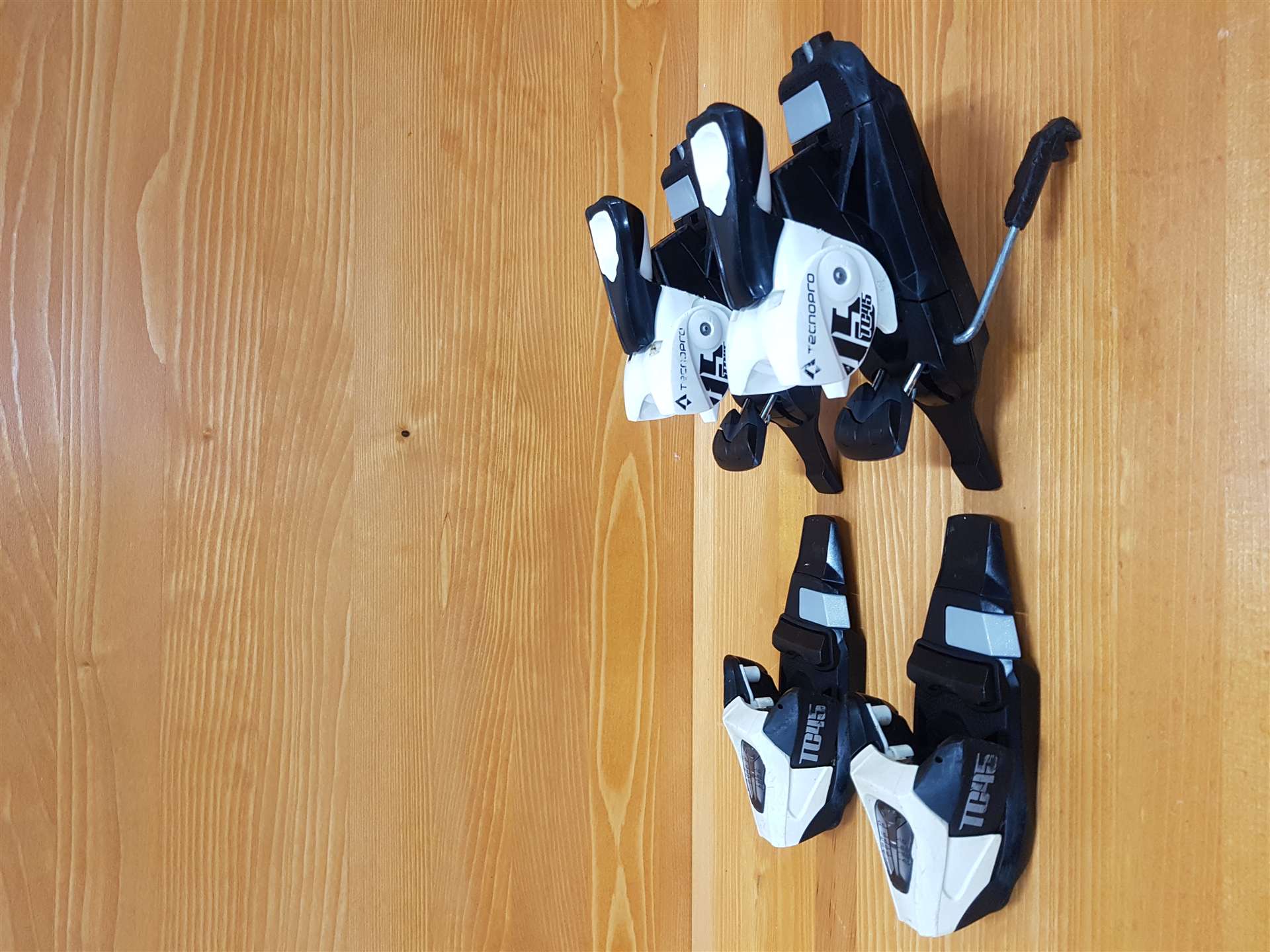 Použité viazanie Tecnopro TC 45 (DIN 4,5)