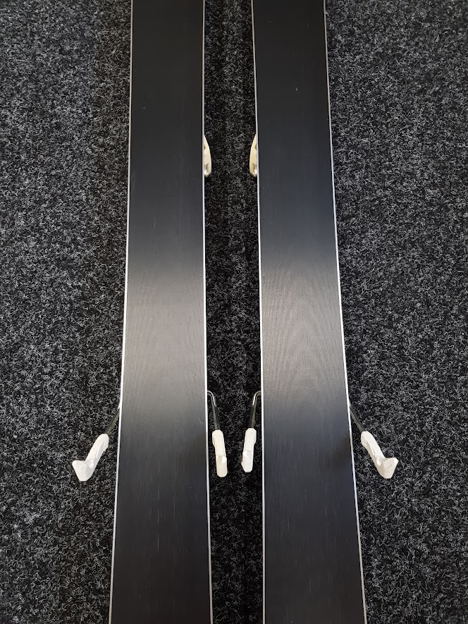 Použité lyže ATOMIC Vantage  + viazanie Atomic 10