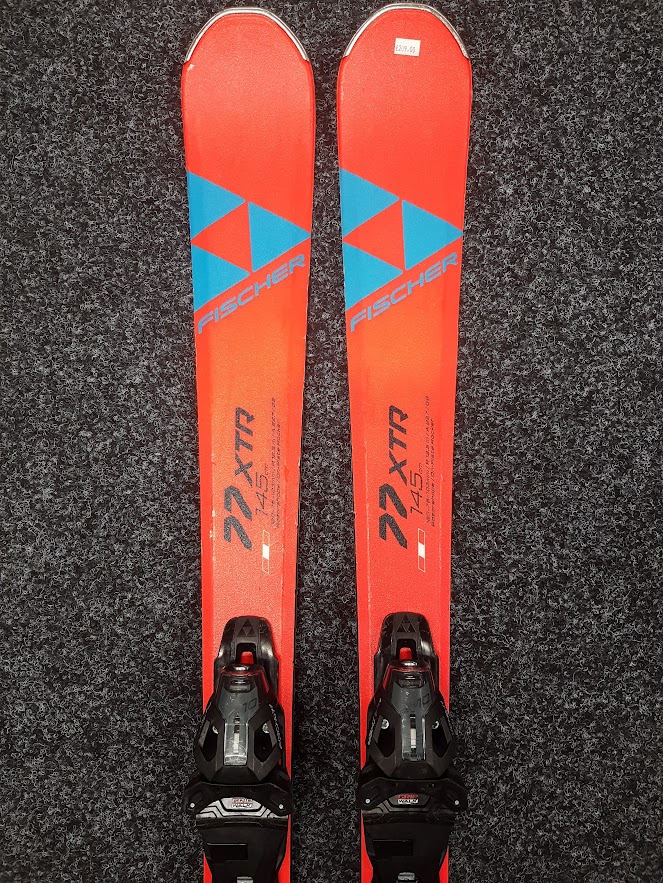 Bazárové lyže Fischer RC ONE  XTR 77