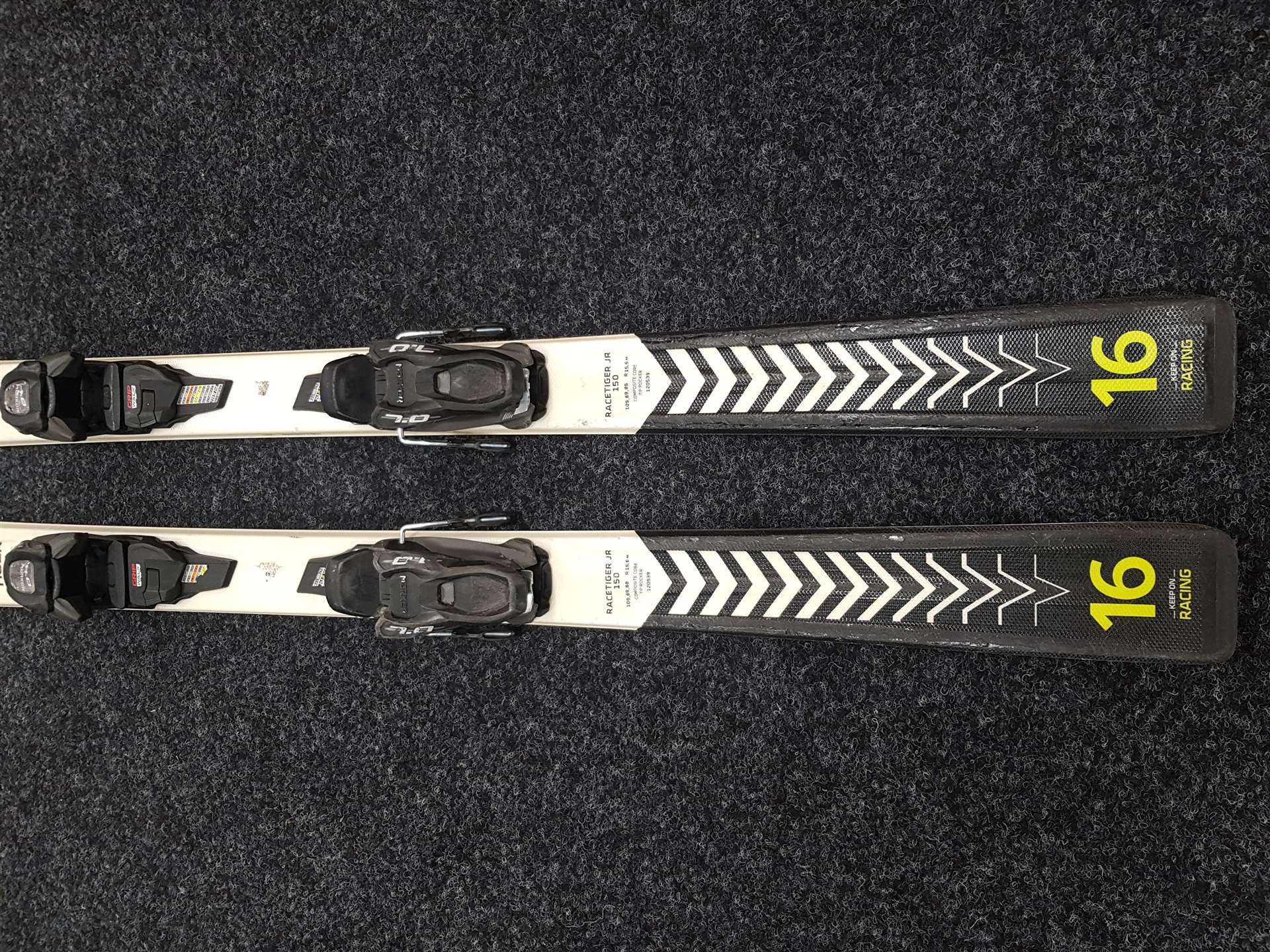 Použité lyže VOLKL Racetiger + viazanie Marker 7.0