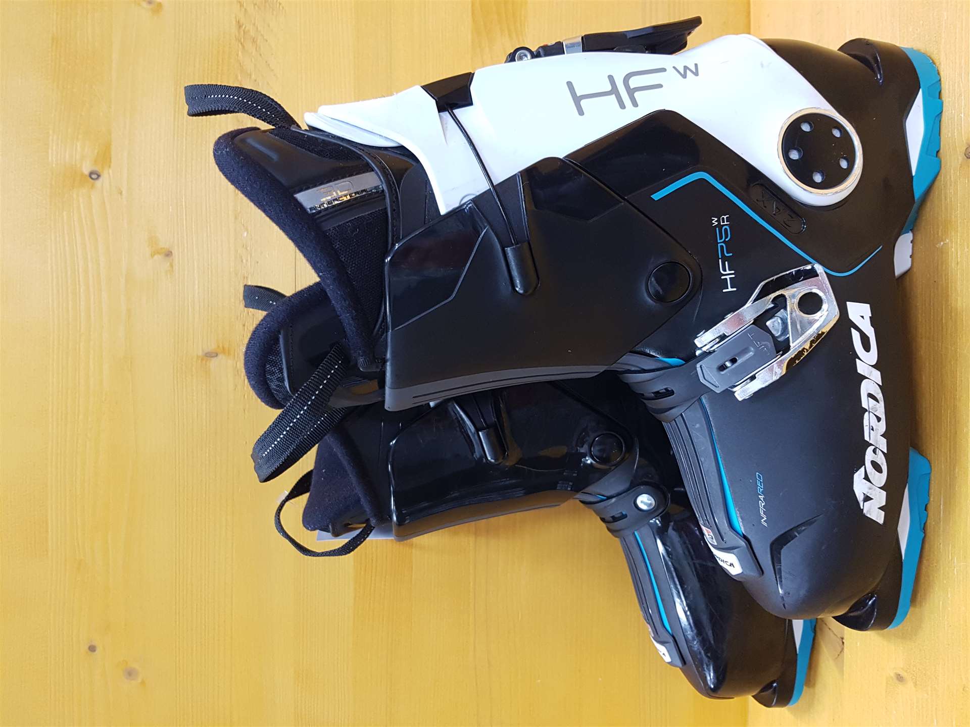 Použité lyžiarky Nordica HF 75 WR