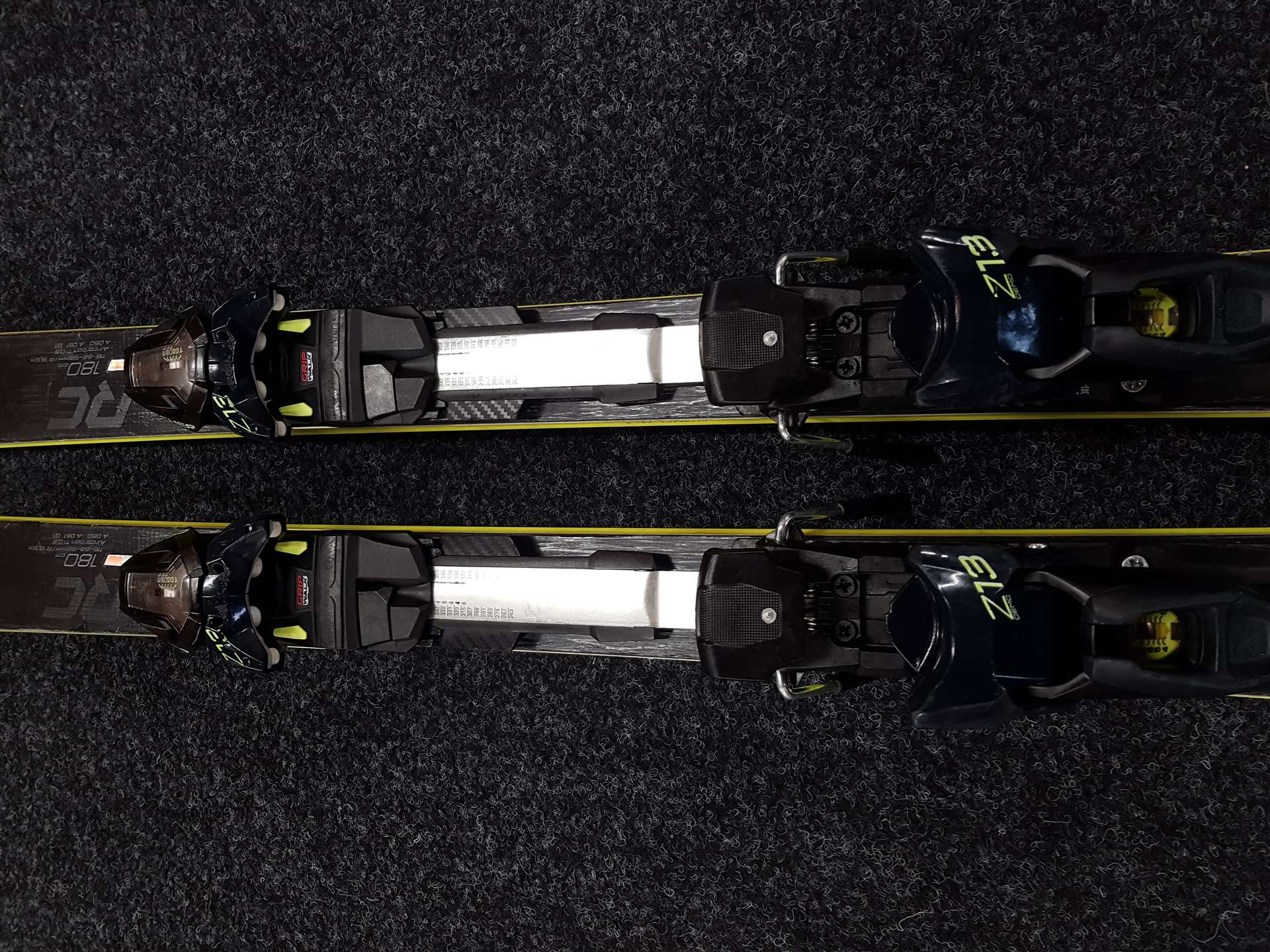 Použité lyže FISCHER RC4 + viazanie Fischer Z13