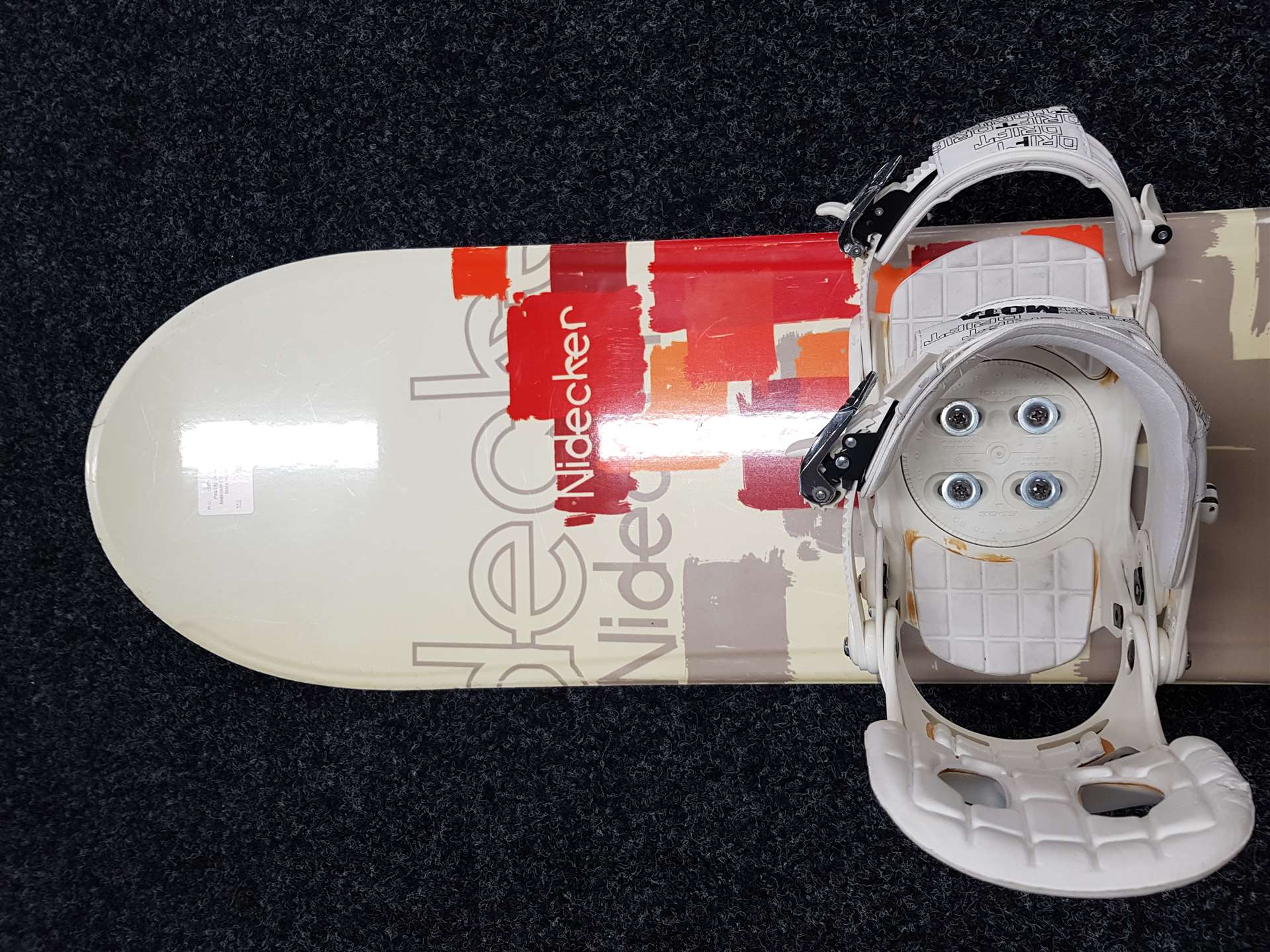 Použitý snowboard Nidecker Chill+ viazanie Mota veľkosť M