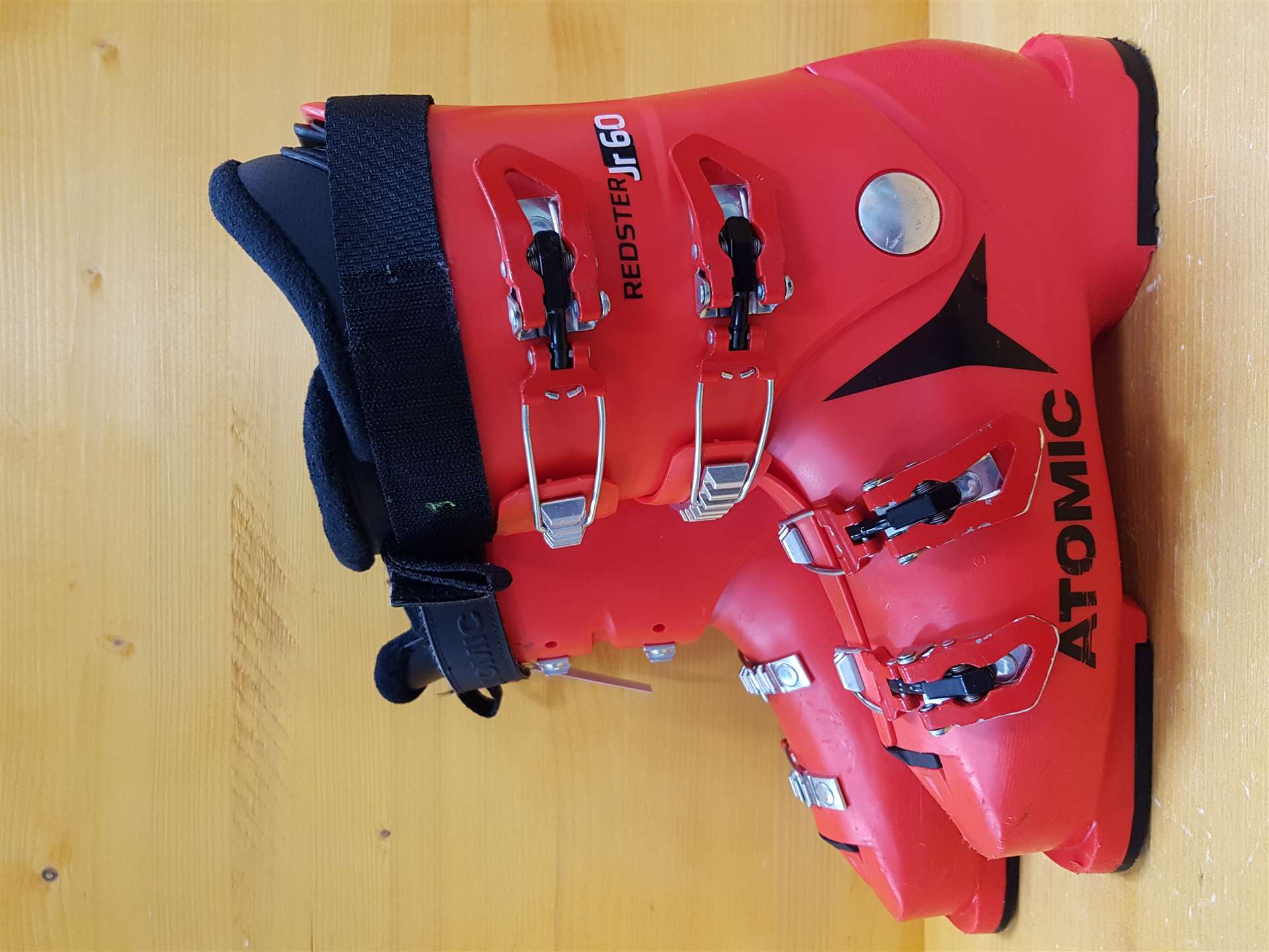Použité lyžiarky Atomic Redster Jr 60