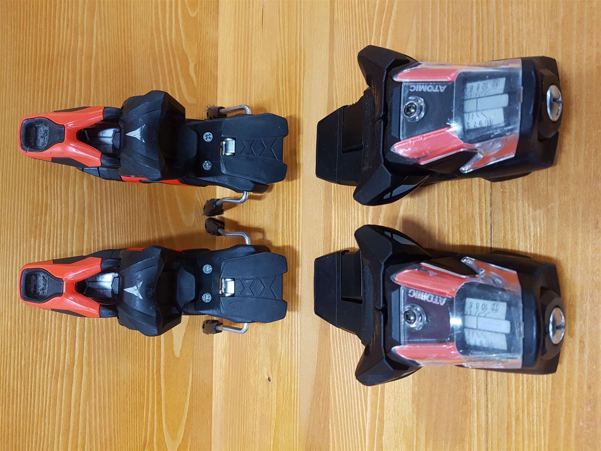 Použité viazanie Atomic M 12 (12 DIN)