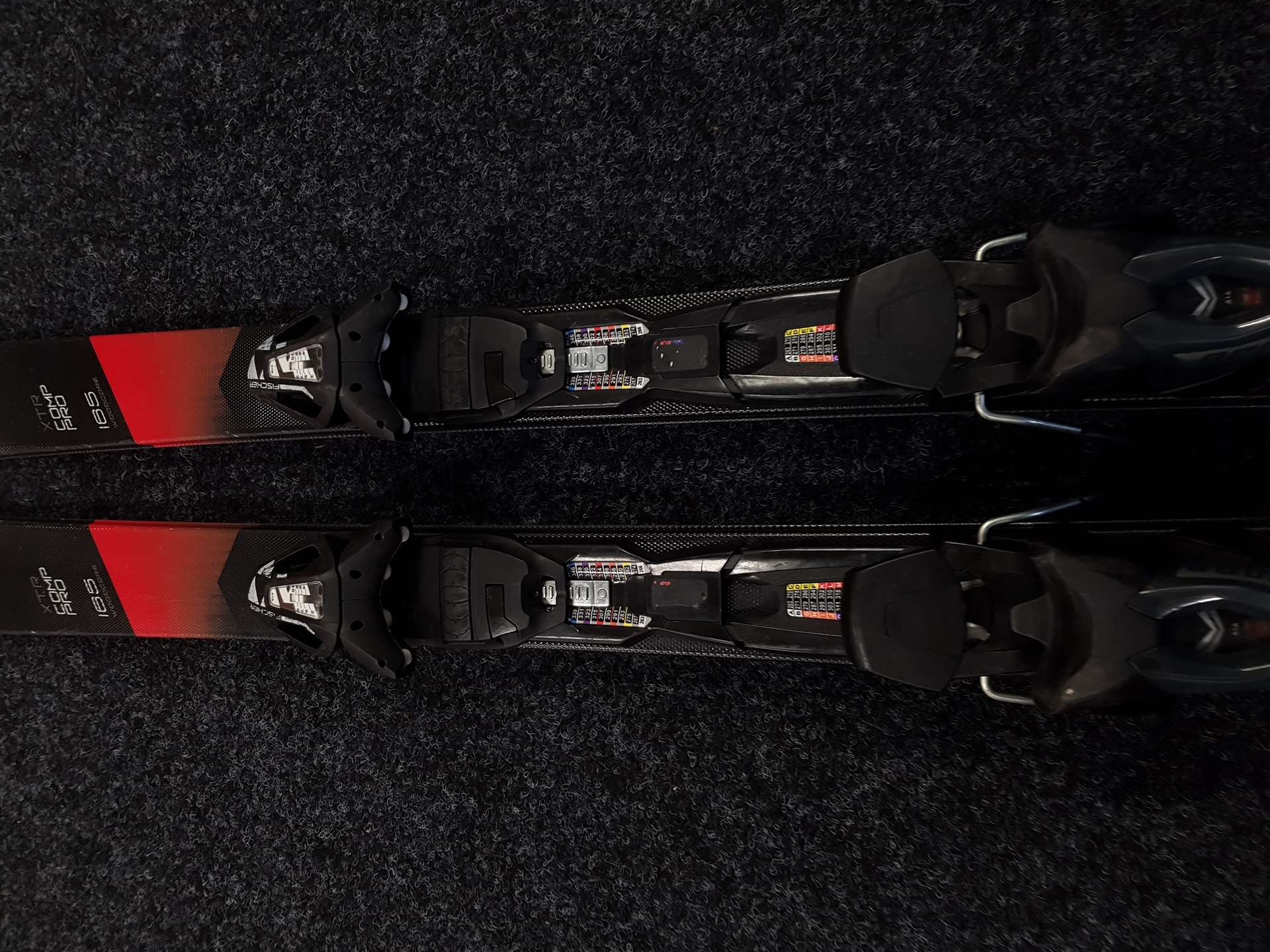 Použité lyže FISCHER XTR Comp Pro + viazanie Fischer 10.0
