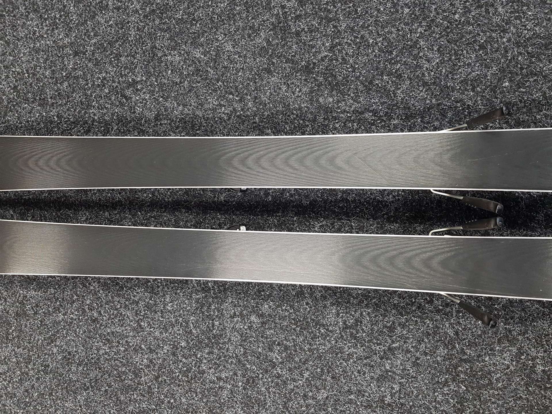 Použité lyže FISCHER Progressor X + viazanie Fischer RS 10