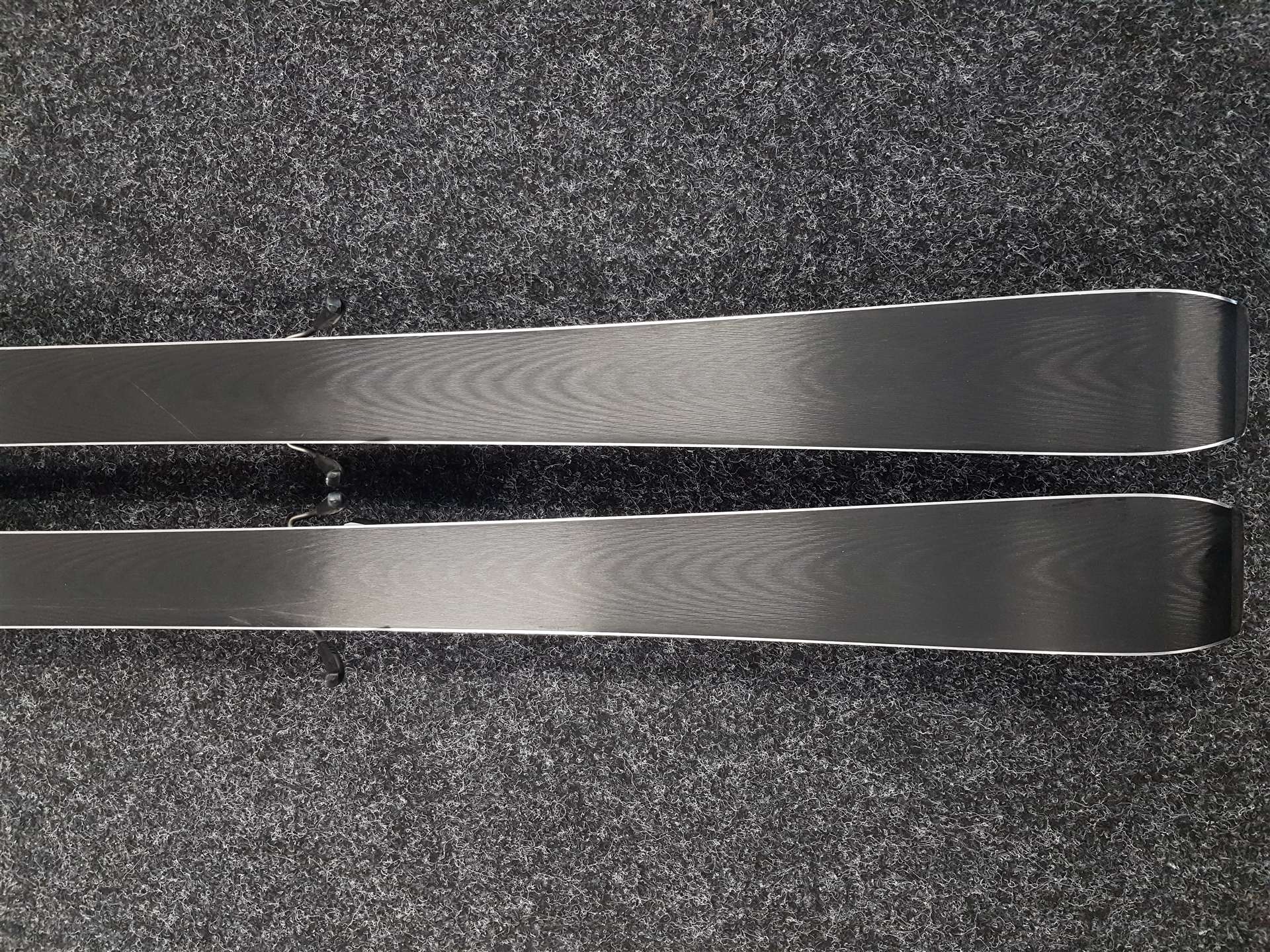 Použité lyže FISCHER Progressor X + viazanie Fischer RS 10