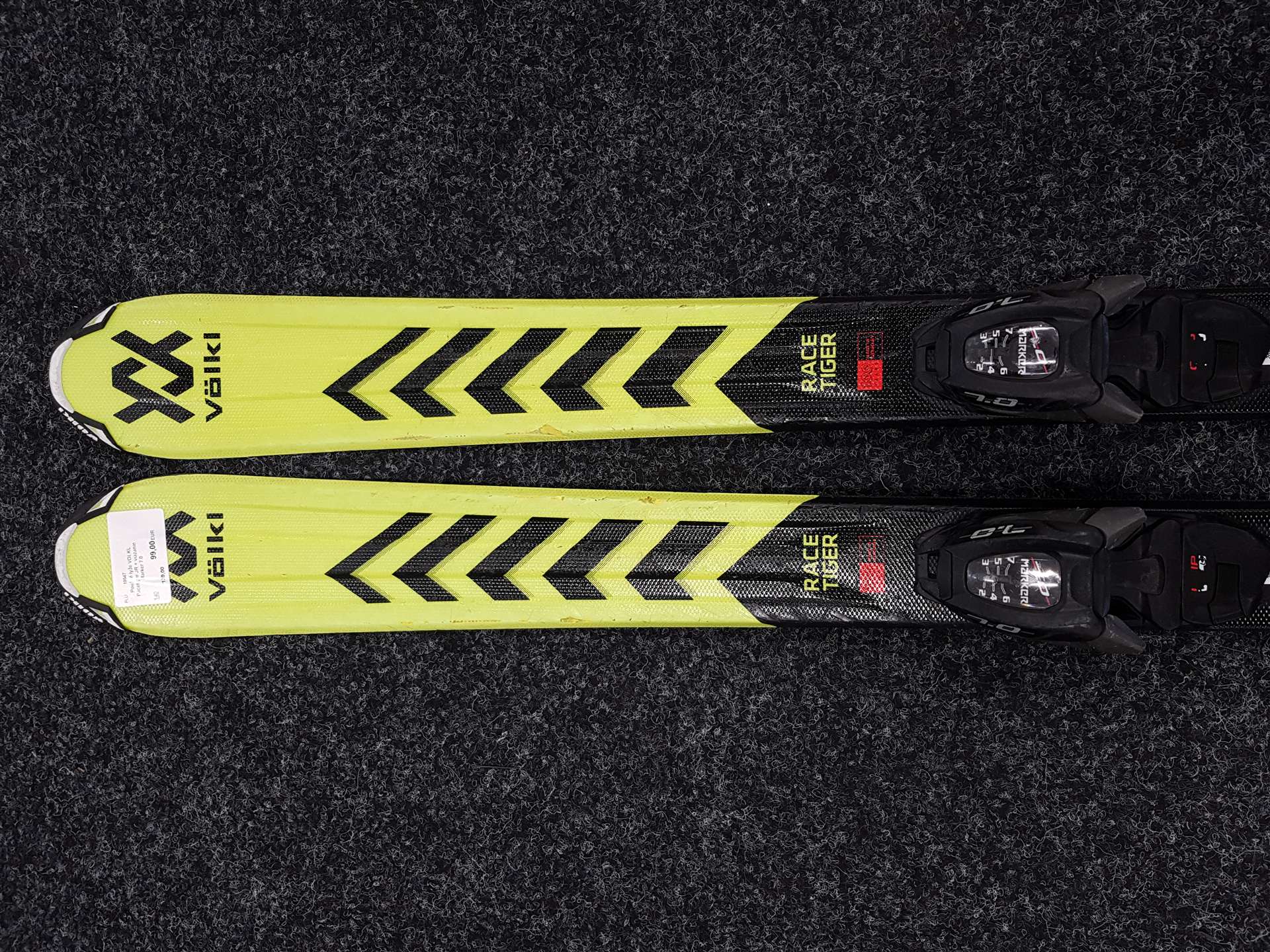 Použité lyže VOLKL Racetiger JR + viazanie Marker 7.0
