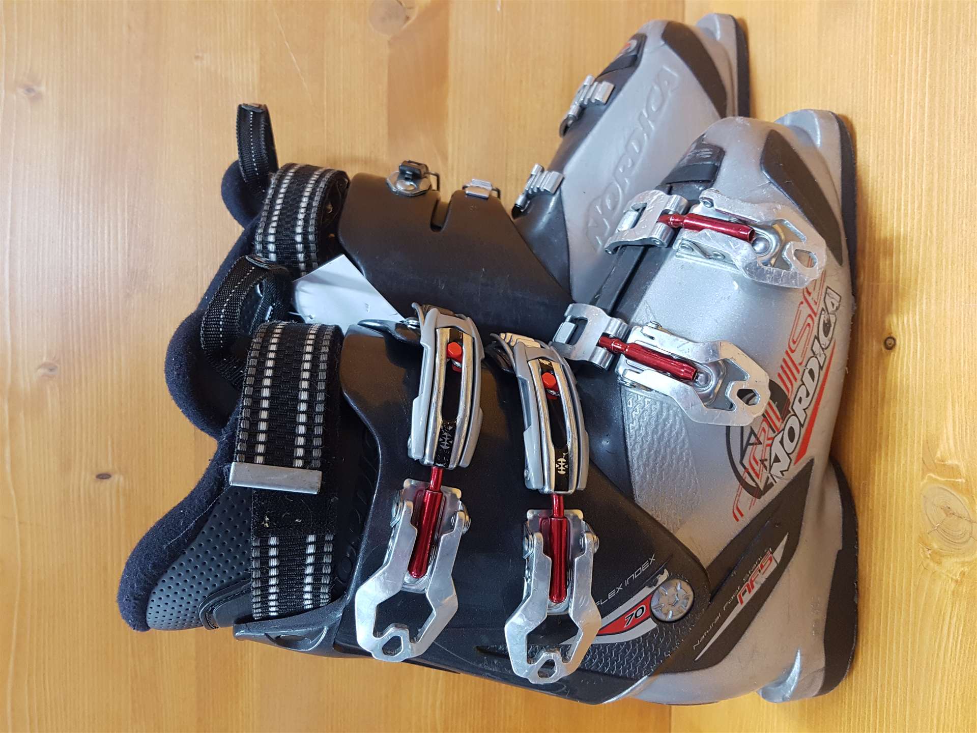 Použité lyžiarky NORDICA Cruise NFS 70