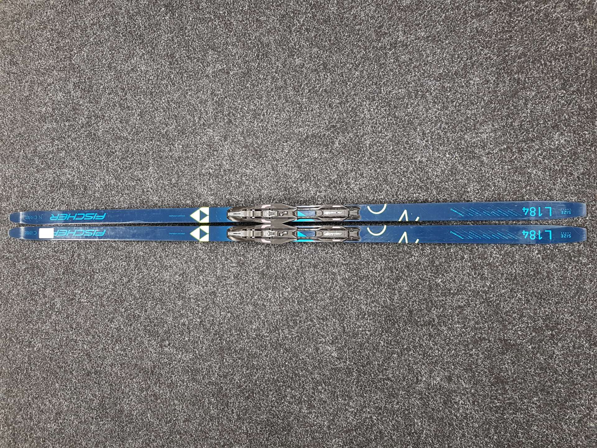 Použité bežecké lyže FISCHER Efficient Forward + viazanie NNN Fischer Control