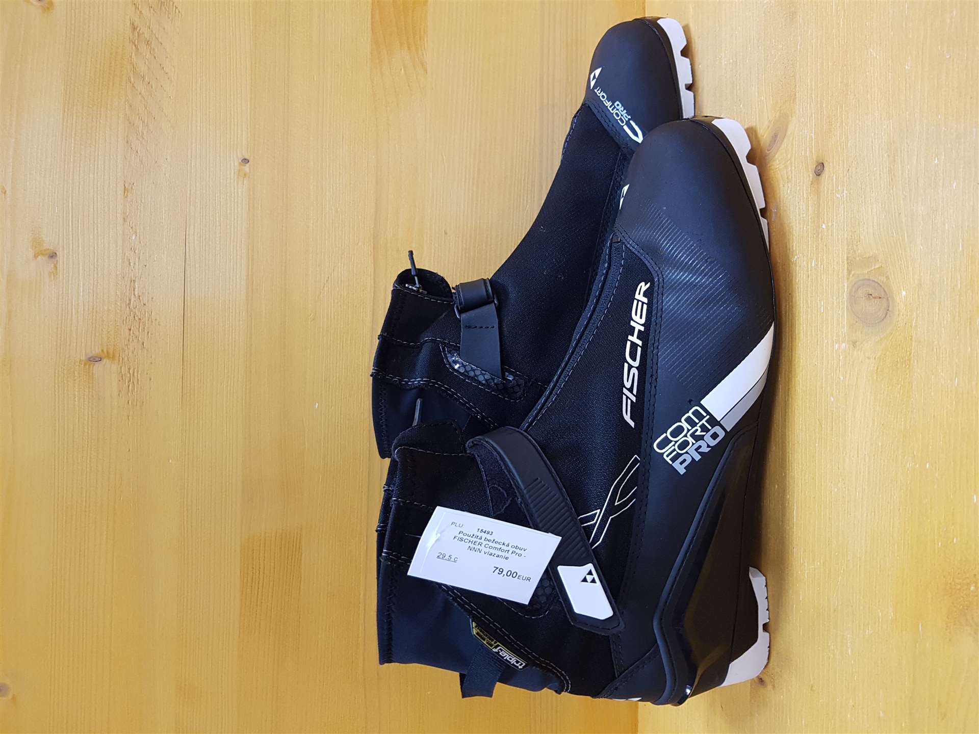 Použitá bežecká obuv FISCHER Comfort Pro - NNN viazanie