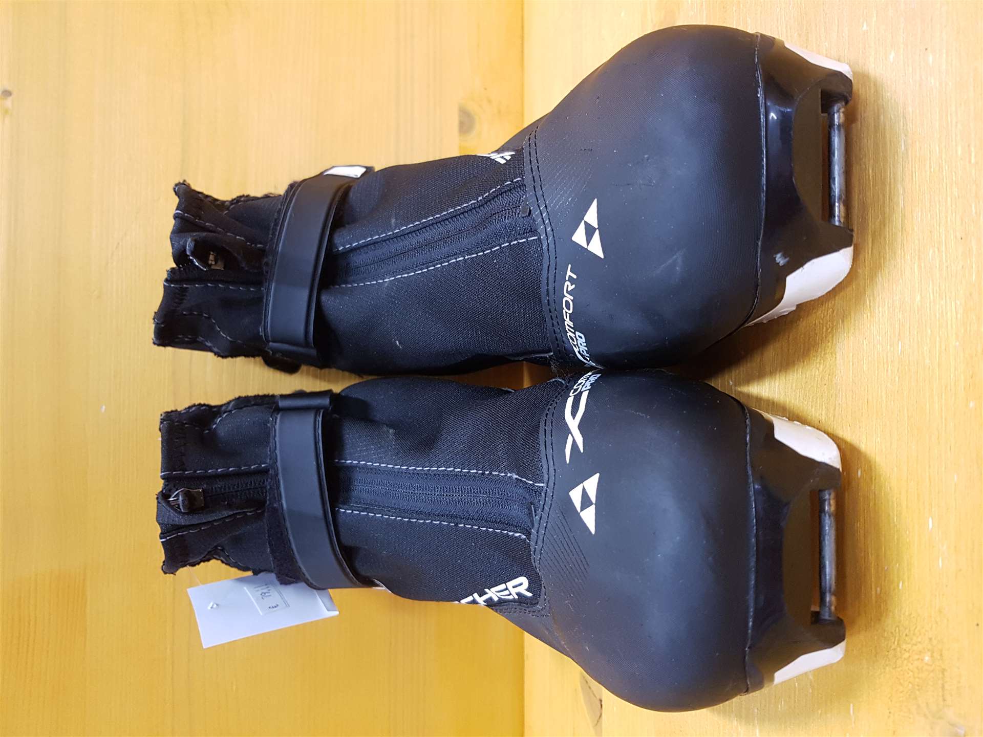 Použitá bežecká obuv FISCHER Comfort Pro - NNN viazanie