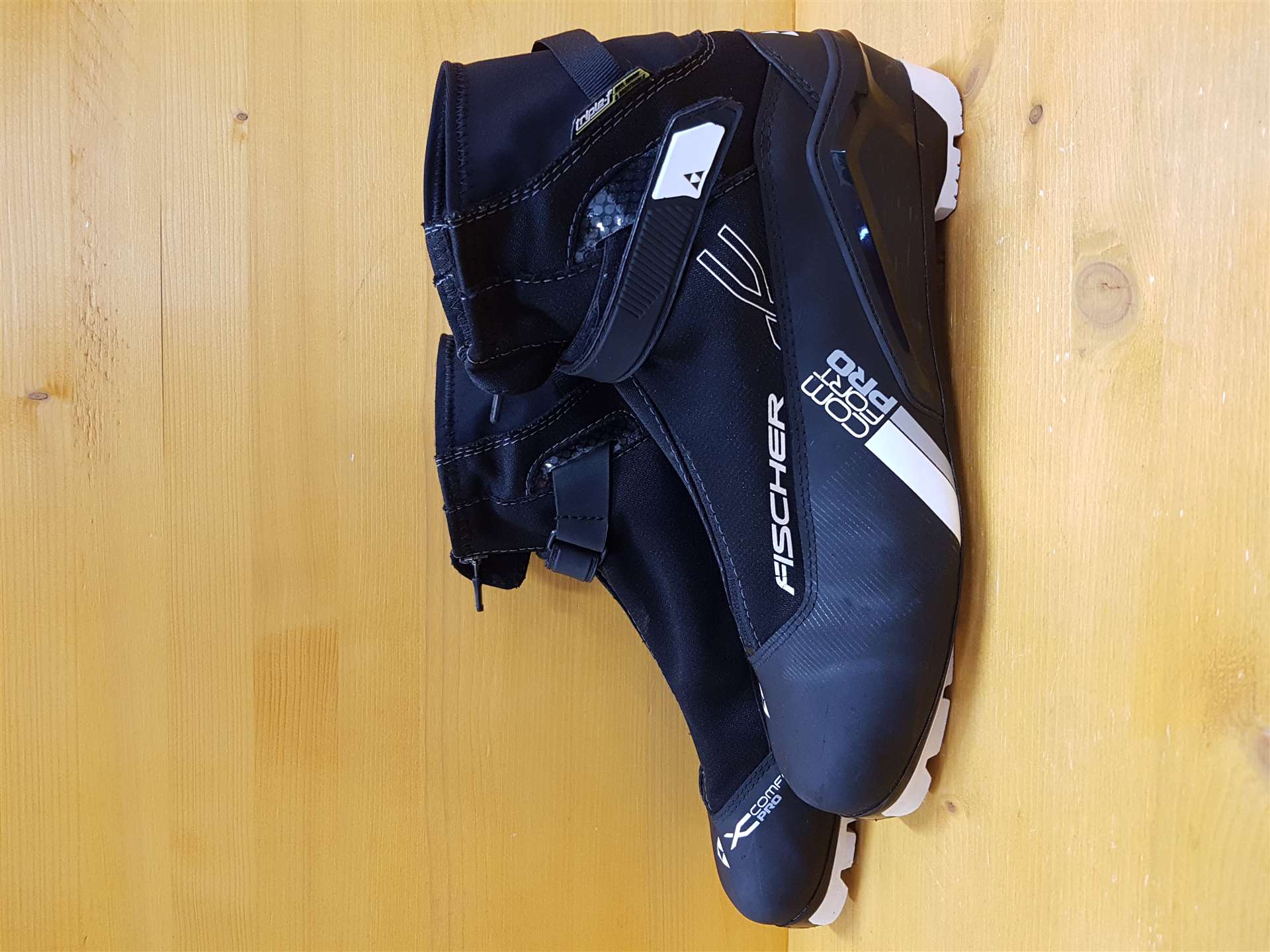 Použitá bežecká obuv FISCHER Comfort Pro - NNN viazanie