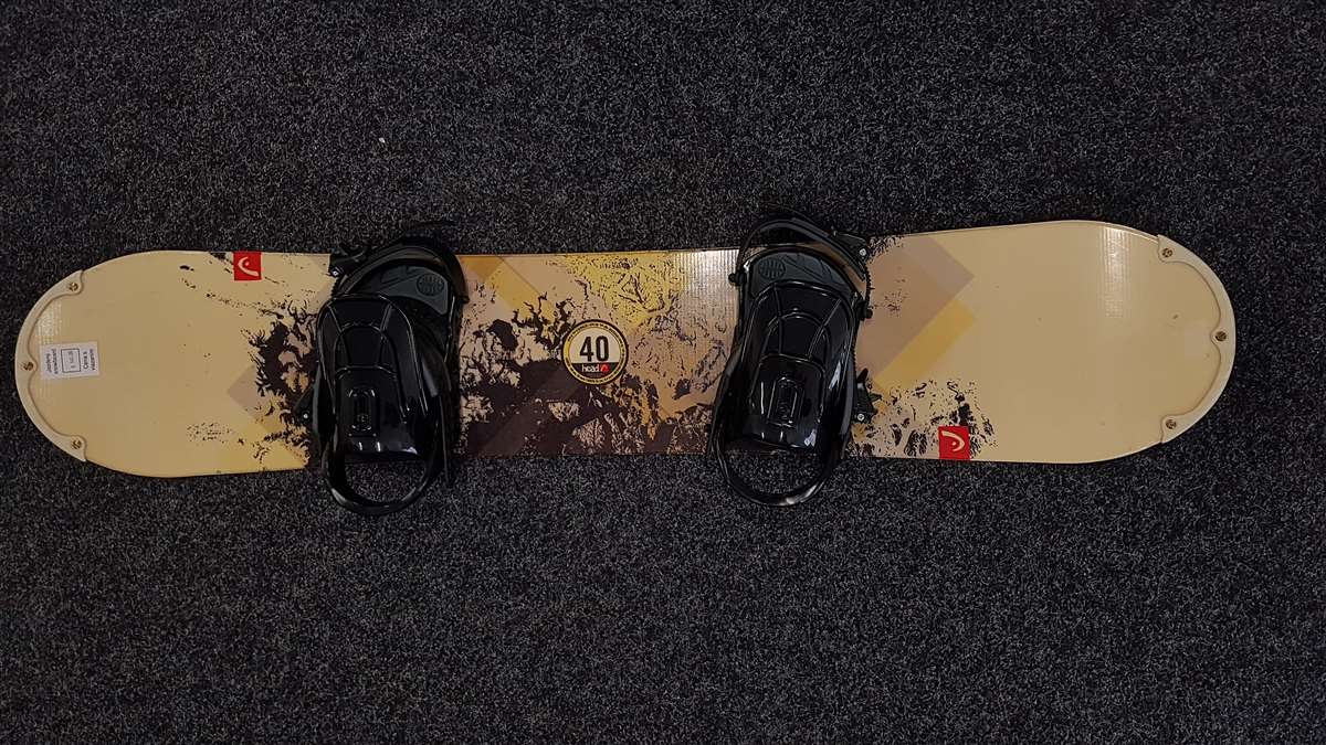 Bazárový snowboard Head