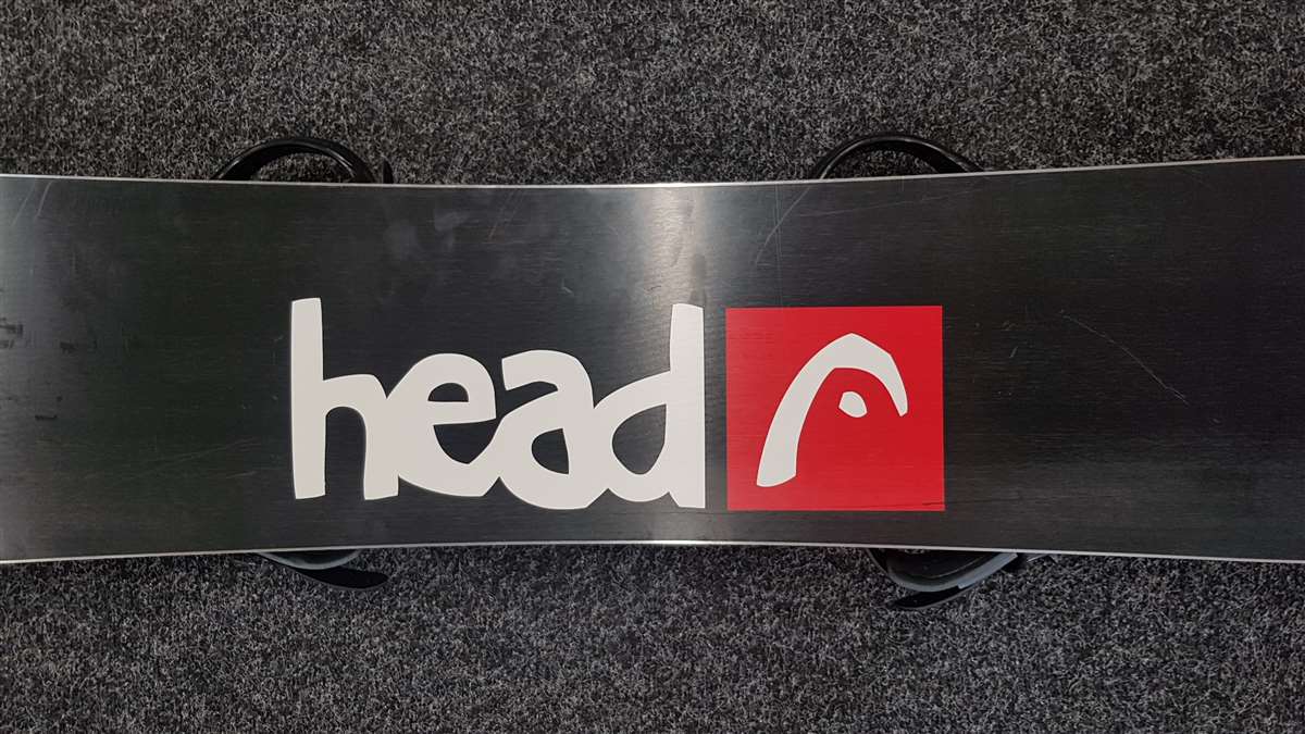 Bazárový snowboard Head