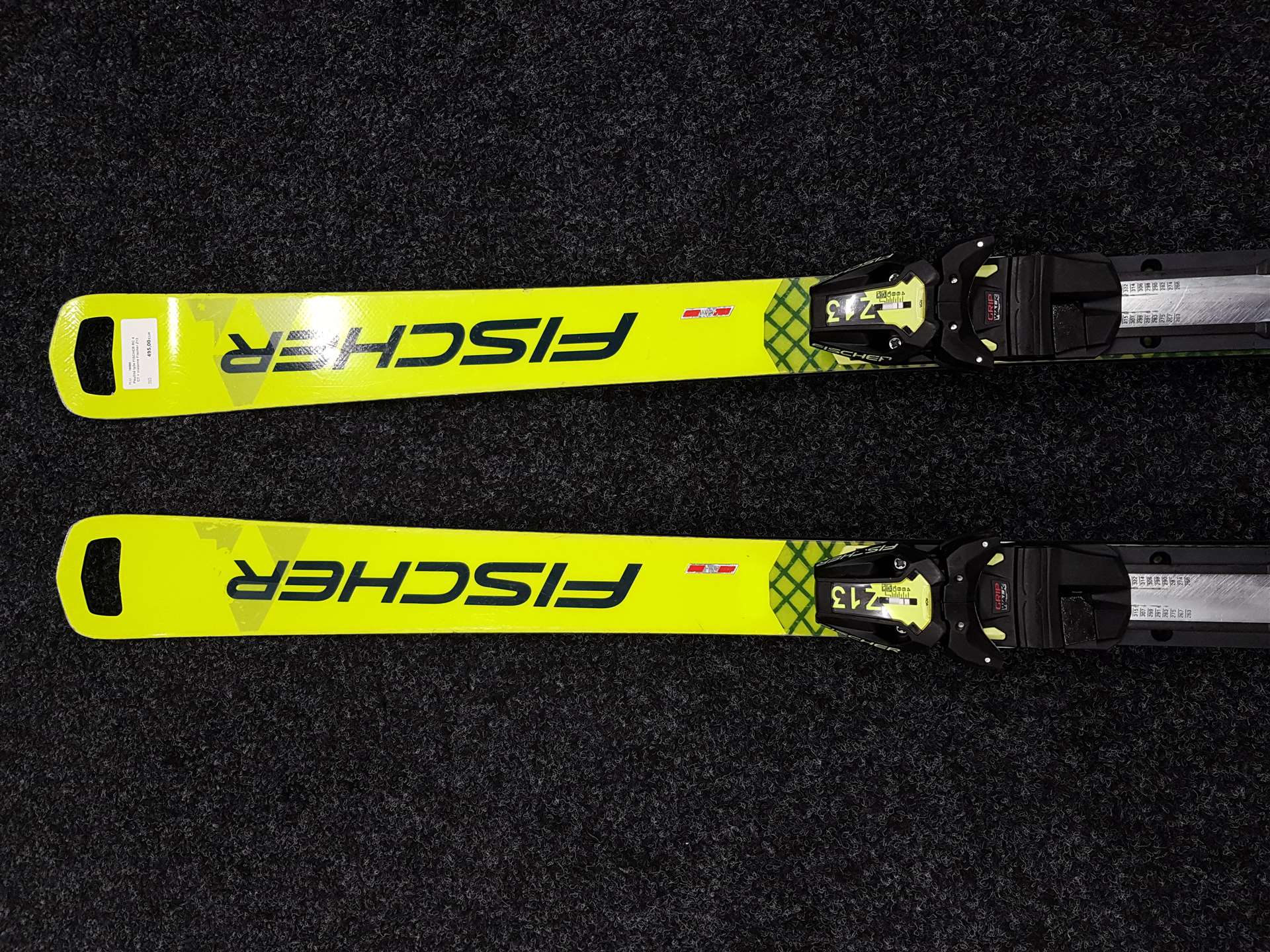 Použité lyže FISCHER RC 4 CT + viazanie Fischer Z13