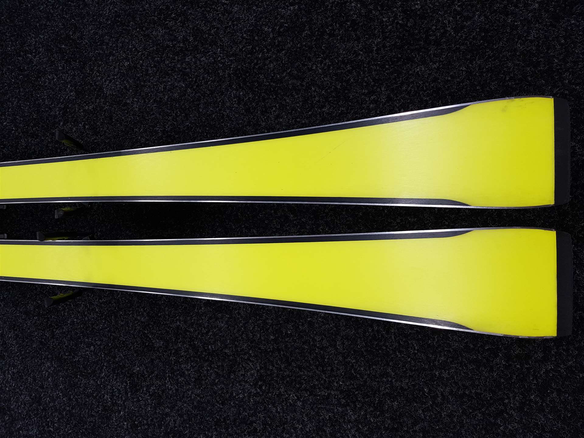 Použité lyže FISCHER RC 4 CT + viazanie Fischer Z13