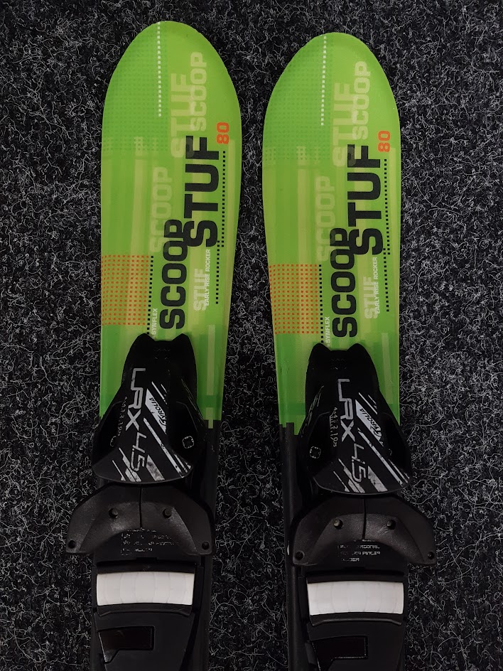 Použité lyže  Scoop Stuf